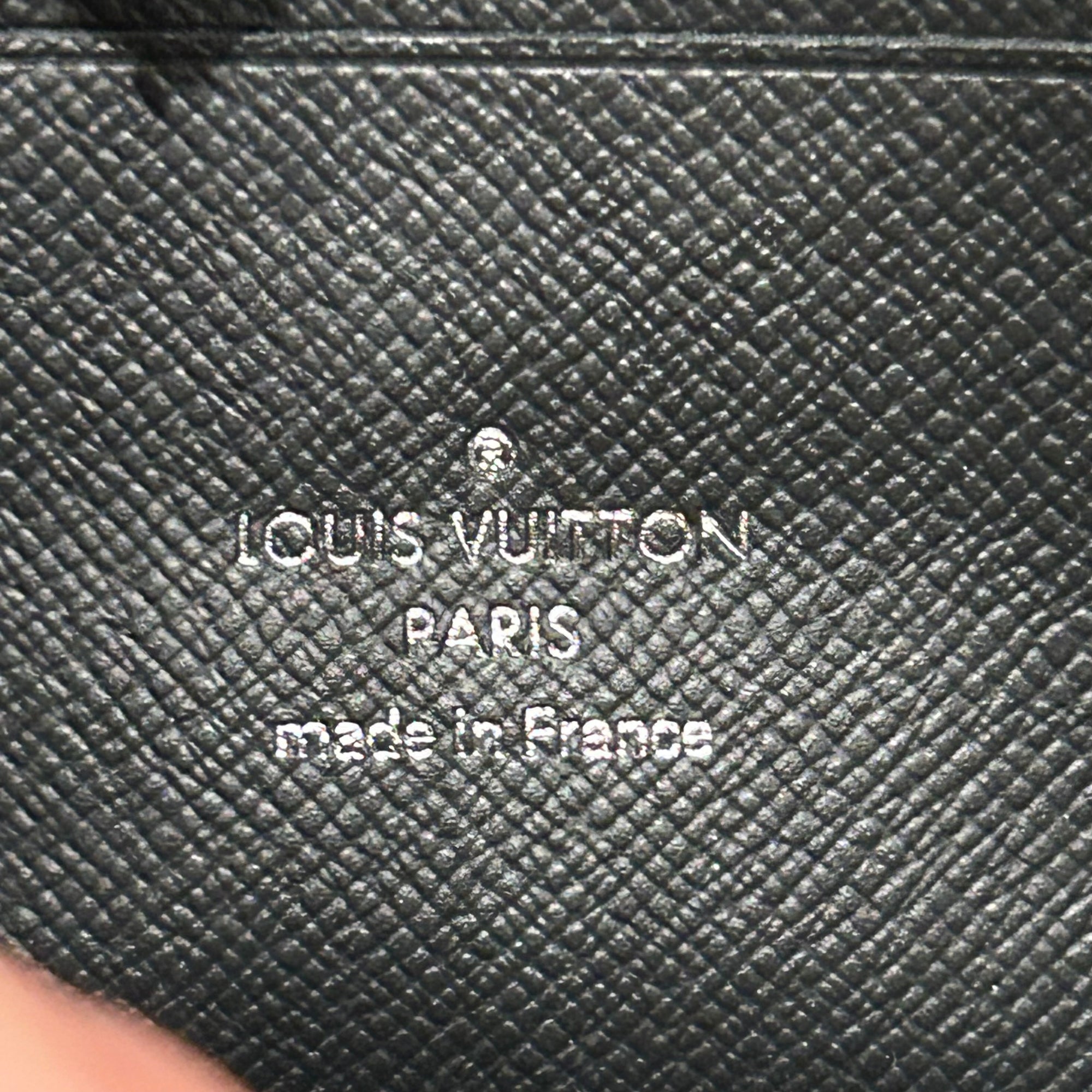 LOUIS VUITTON ALPHA WEARABLE WALLET BAG ‘BLACK’