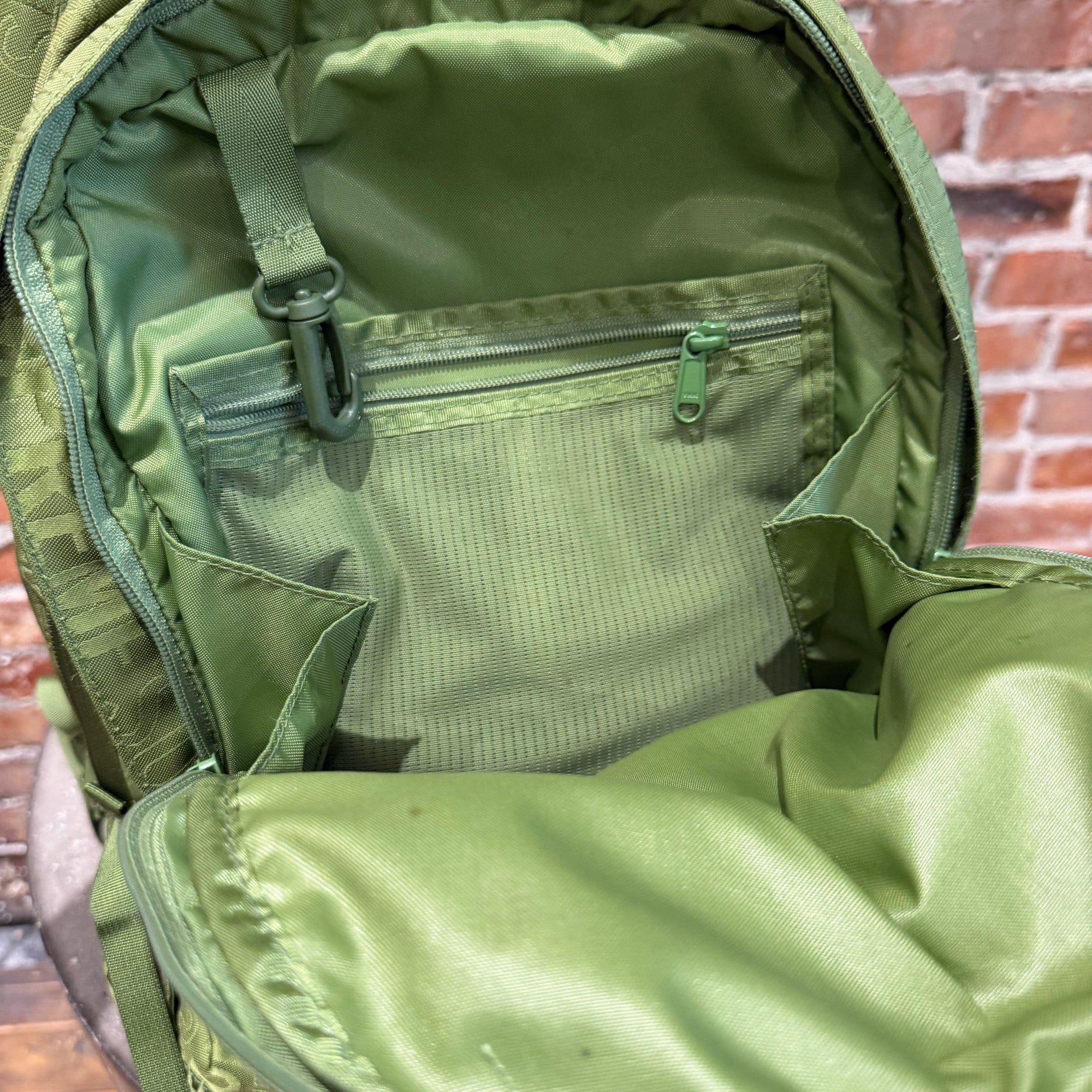 SUPREME SS19 BOX LOGO CODRURA BACKPACK ‘OLIVE’