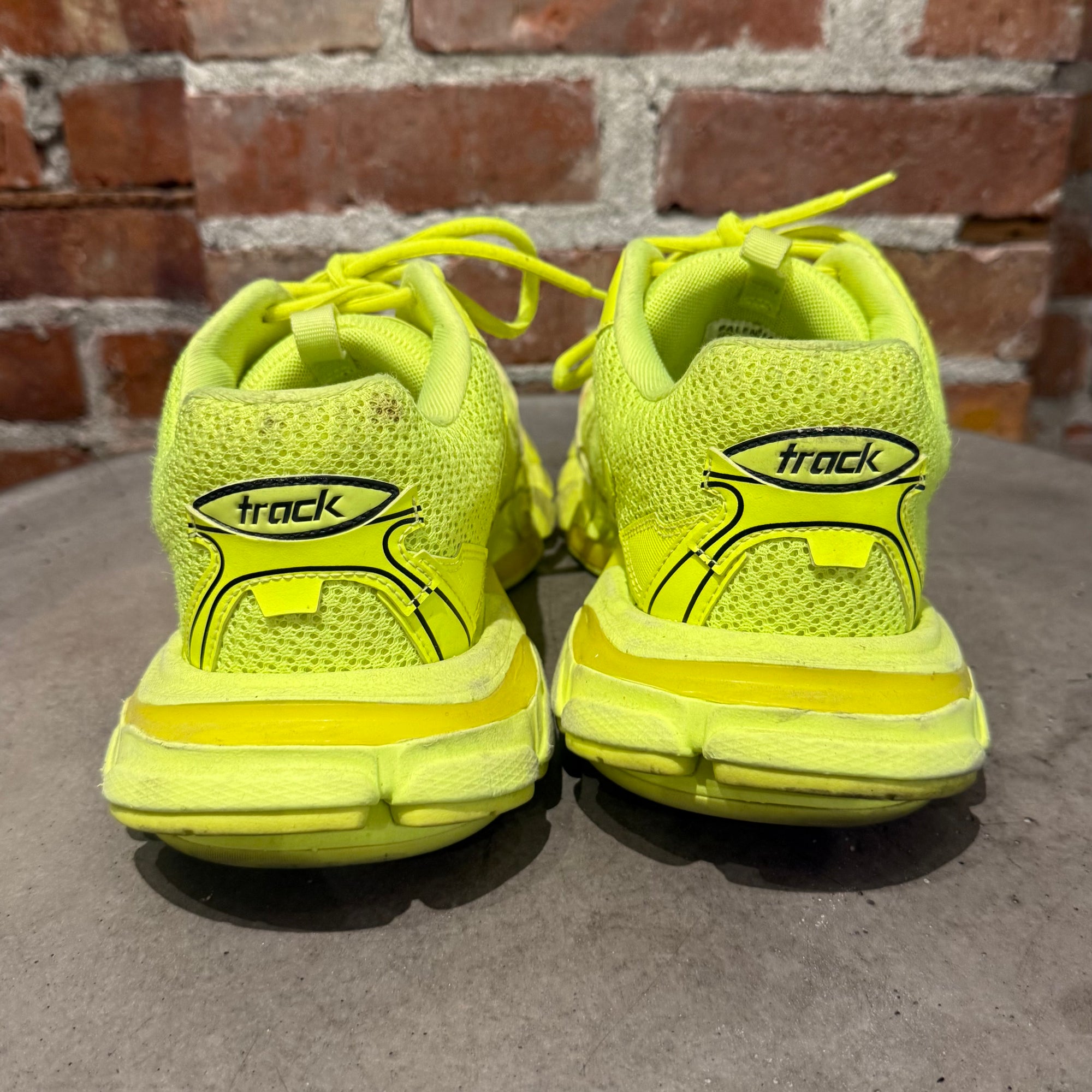 BALENCIAGA TRACK RUNNER SNEAKER ‘YELLOW’