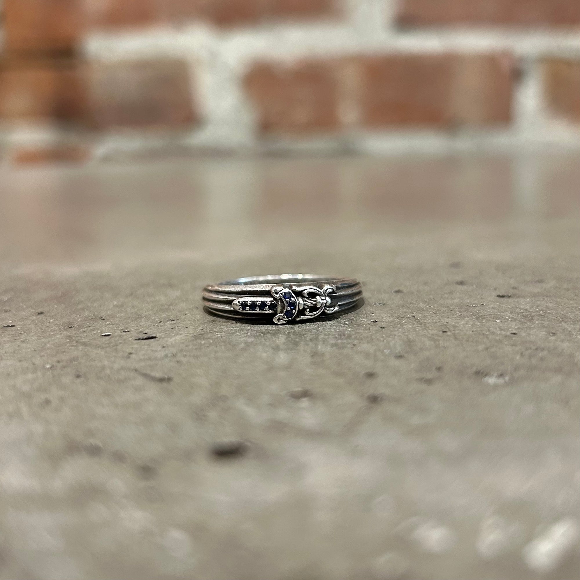 CHROME HEARTS SAPPHIRE BABY DAGGER RING 'SILVER'