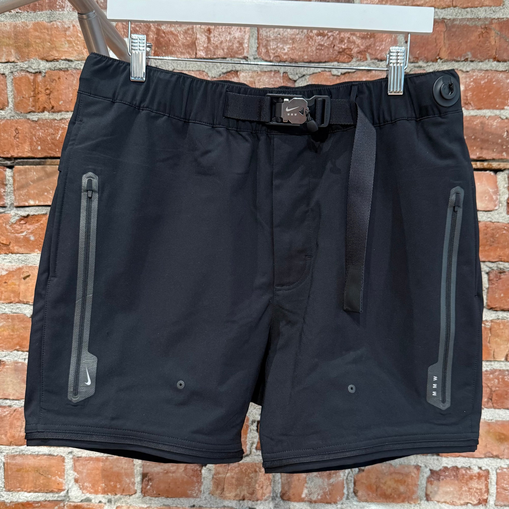 MMW X NIKE CONVERTIBLE TECHWEAR PANTS ‘BLACK’