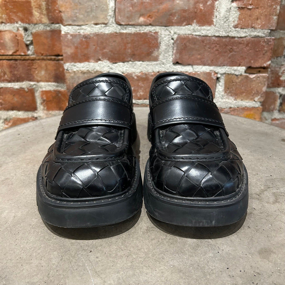 BOTTEGA VENETA INTRECCIATO HADDOCK LOAFERS ‘BLACK’