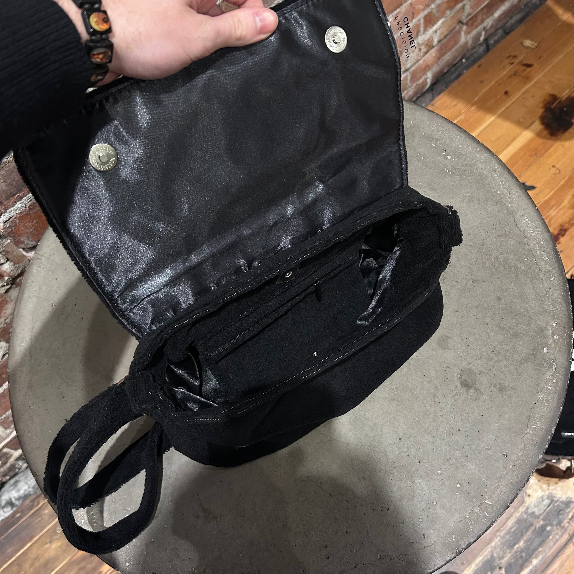 CHANEL VIP EXCLUSIVE CROSSBODY BAG ’BLACK/BLACK’