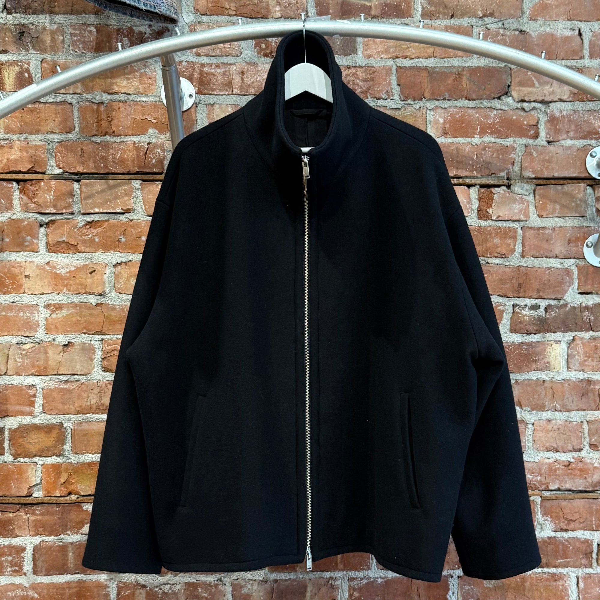 YOKE TOKYO FW24 MELTON STAND COLLAR BLOUSON ‘BLACK’