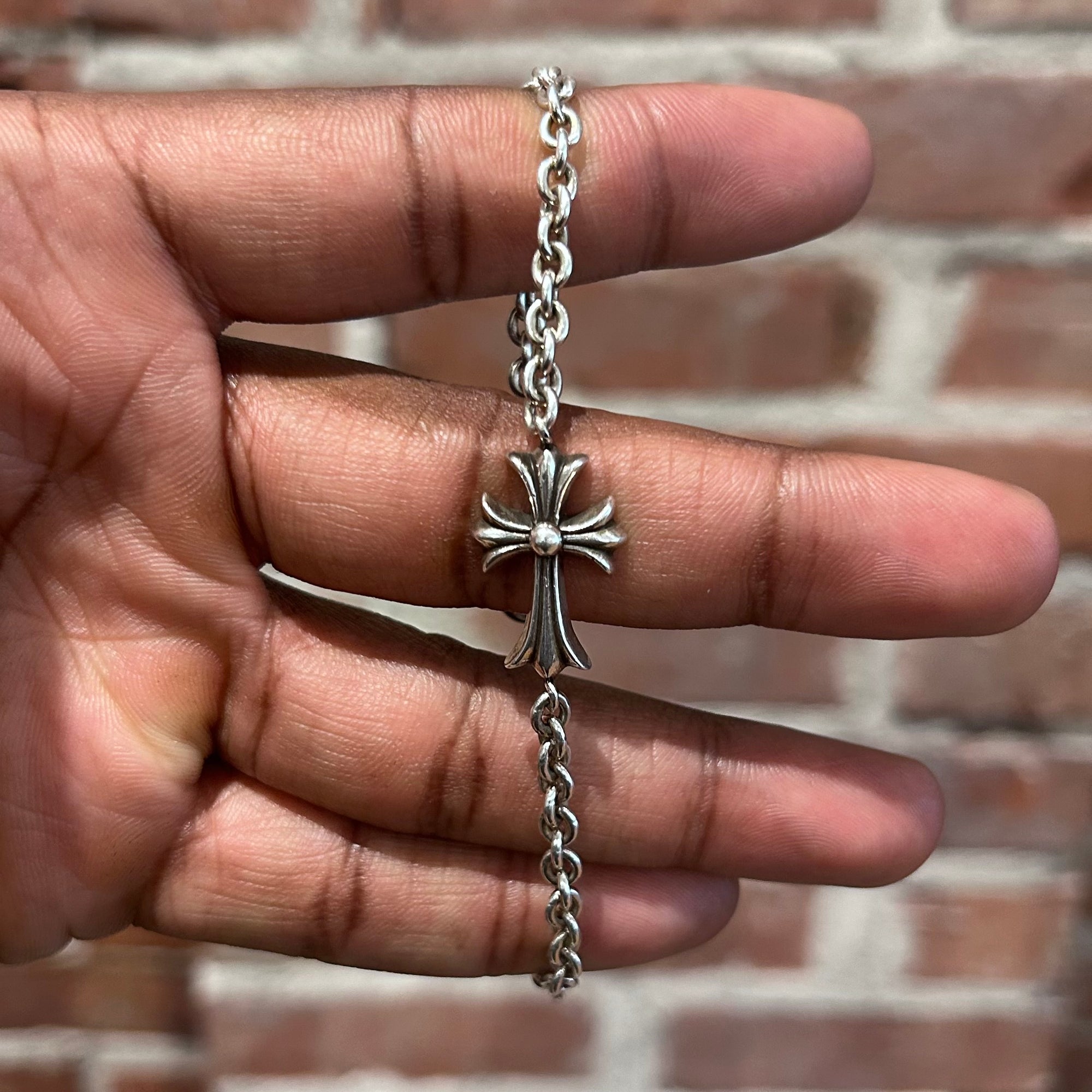 CHROME HEARTS NE CROSS BRACELET ‘SILVER’