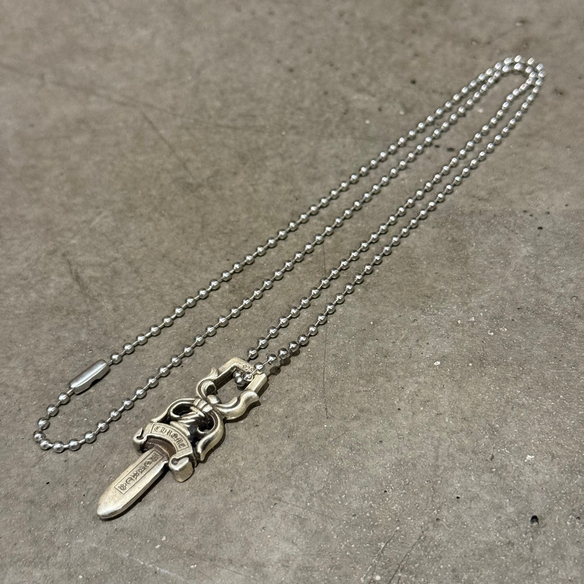 CHROME HEARTS 
