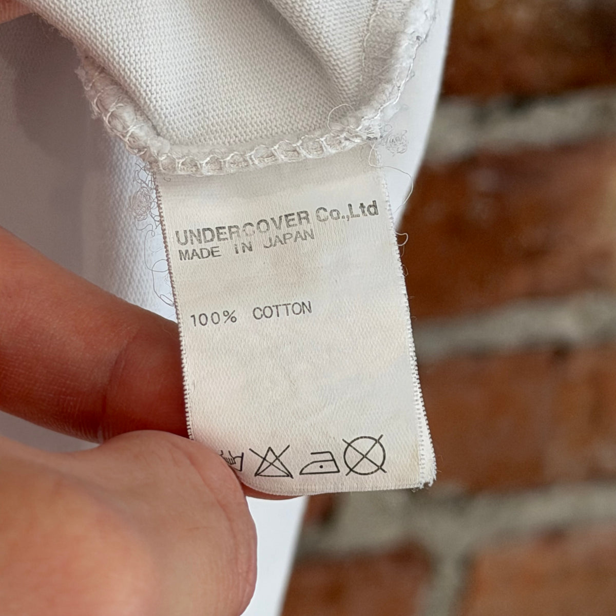 UNDERCOVER AW19 "THE DROOGS" MICHELANGELO U LOGO TEE ‘MULTI’