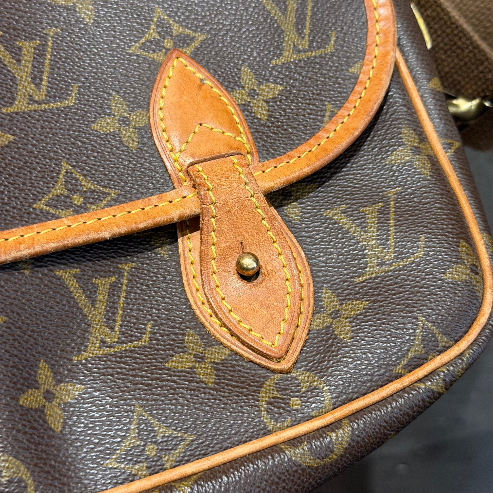 LOUIS VUITTON VINTAGE MONOGRAM SIDE BAG ‘BROWN’