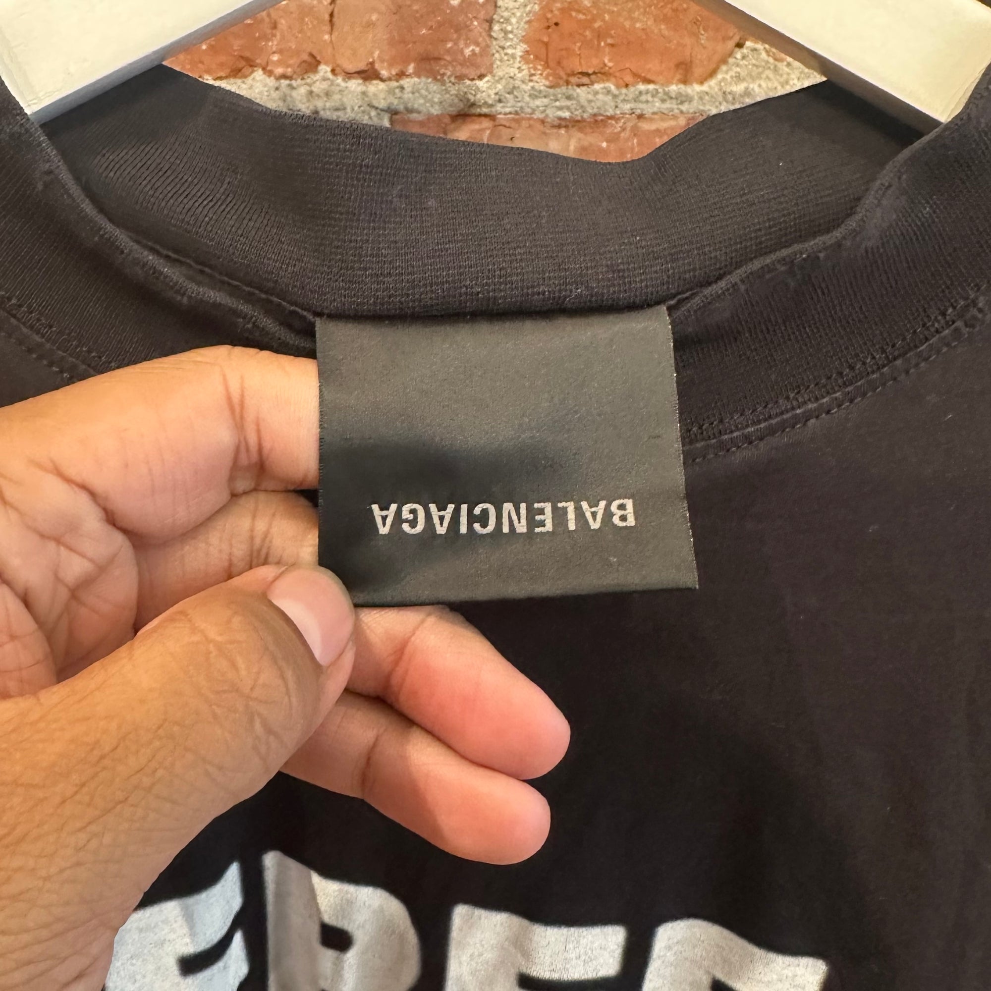 BALENCIAGA SS23 MUDSHOW FREE STYLING TIPS TEE ‘BLACK’