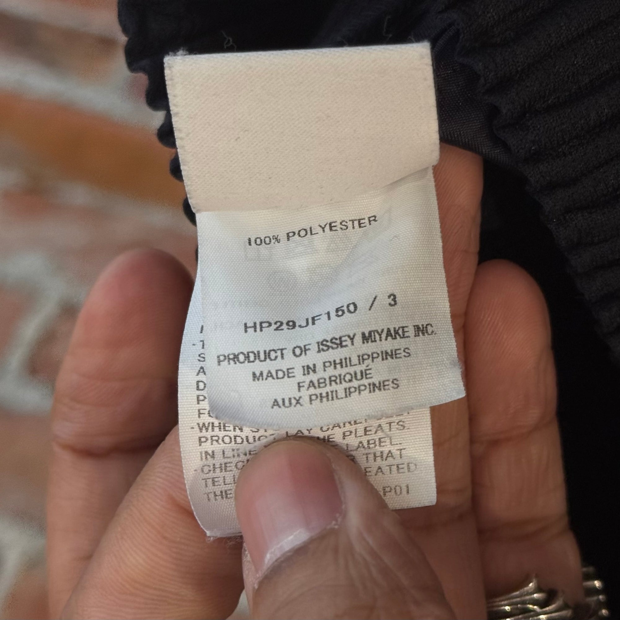 ISSEY MIYAKE HOMME PLISSE PLEAT TROUSERS ‘NAVY’