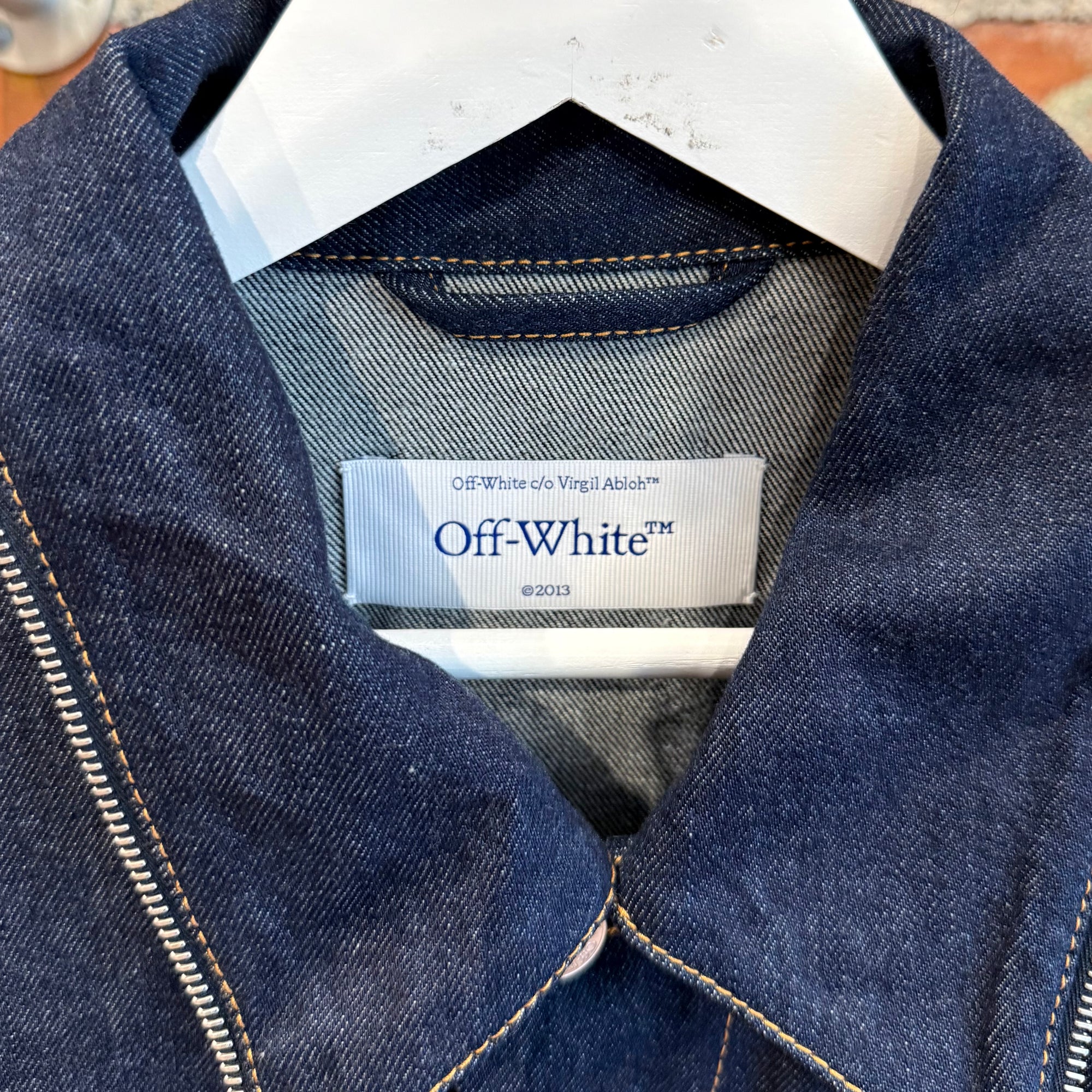 OFF-WHITE 90S SKATE LOGO DENIM TRUCKER JACKET ‘NAVY’