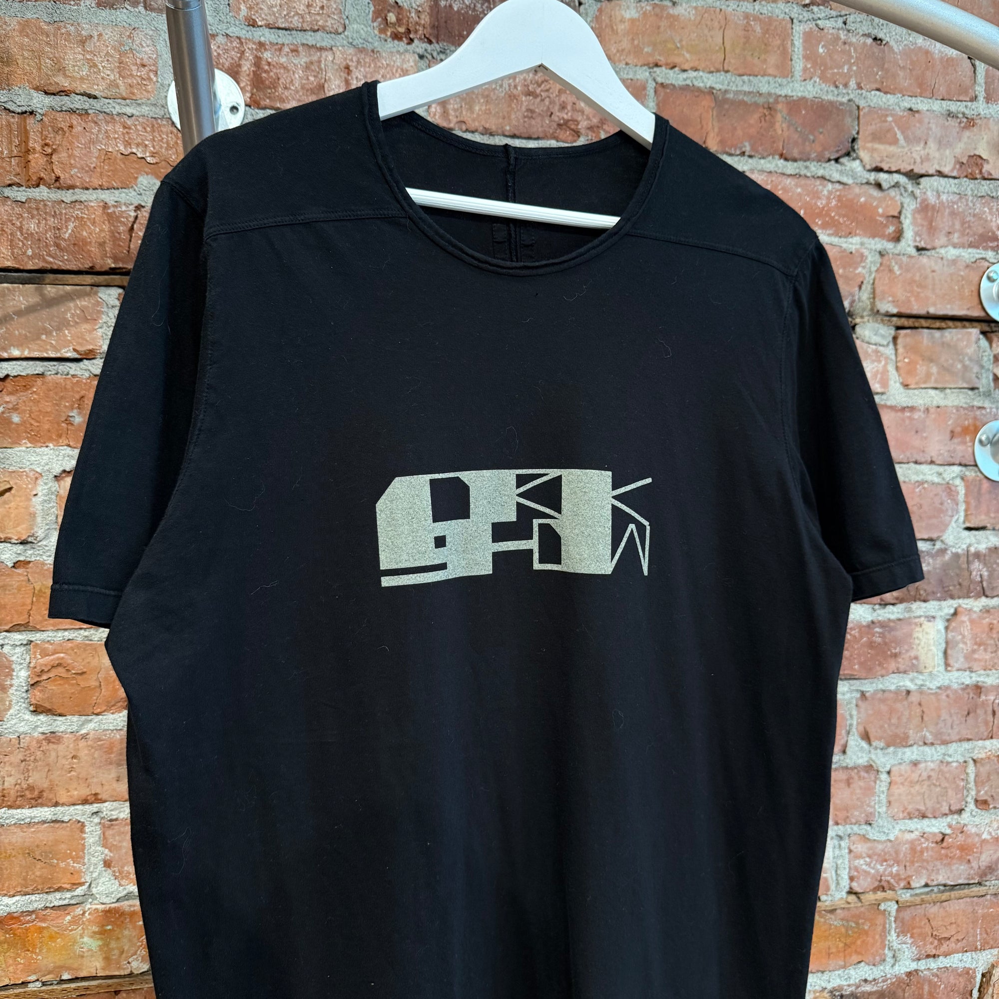 RICK OWENS DRKSHDW LOGO TEE ‘BLACK’