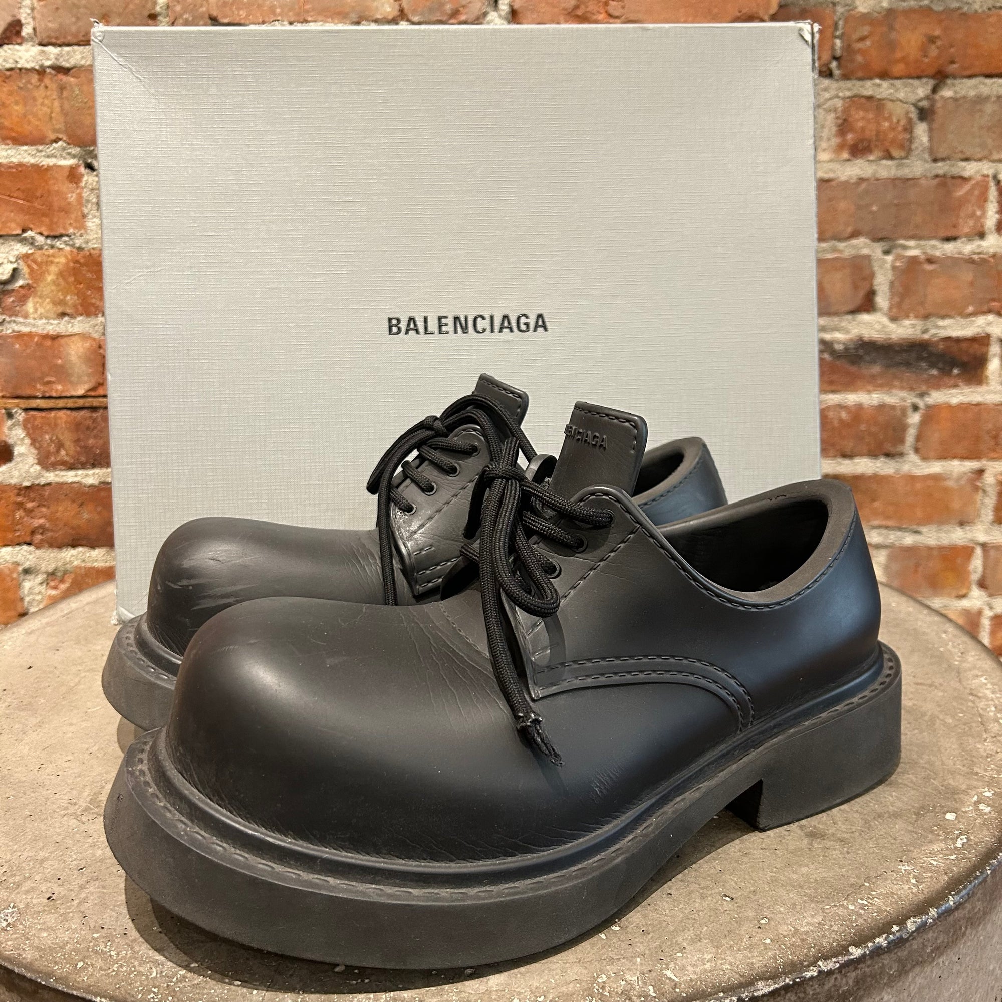 BALENCIAGA STEROID DERBIES ‘BLACK’