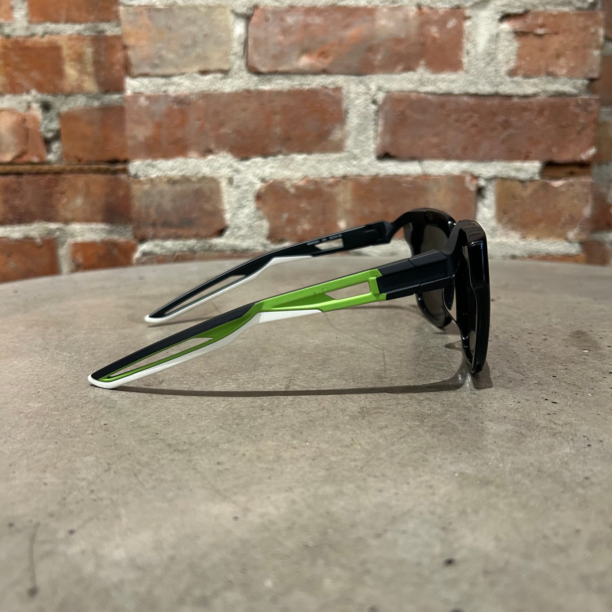 BALENCIAGA CYBORG ARM SUNGLASSES ‘BLACK’