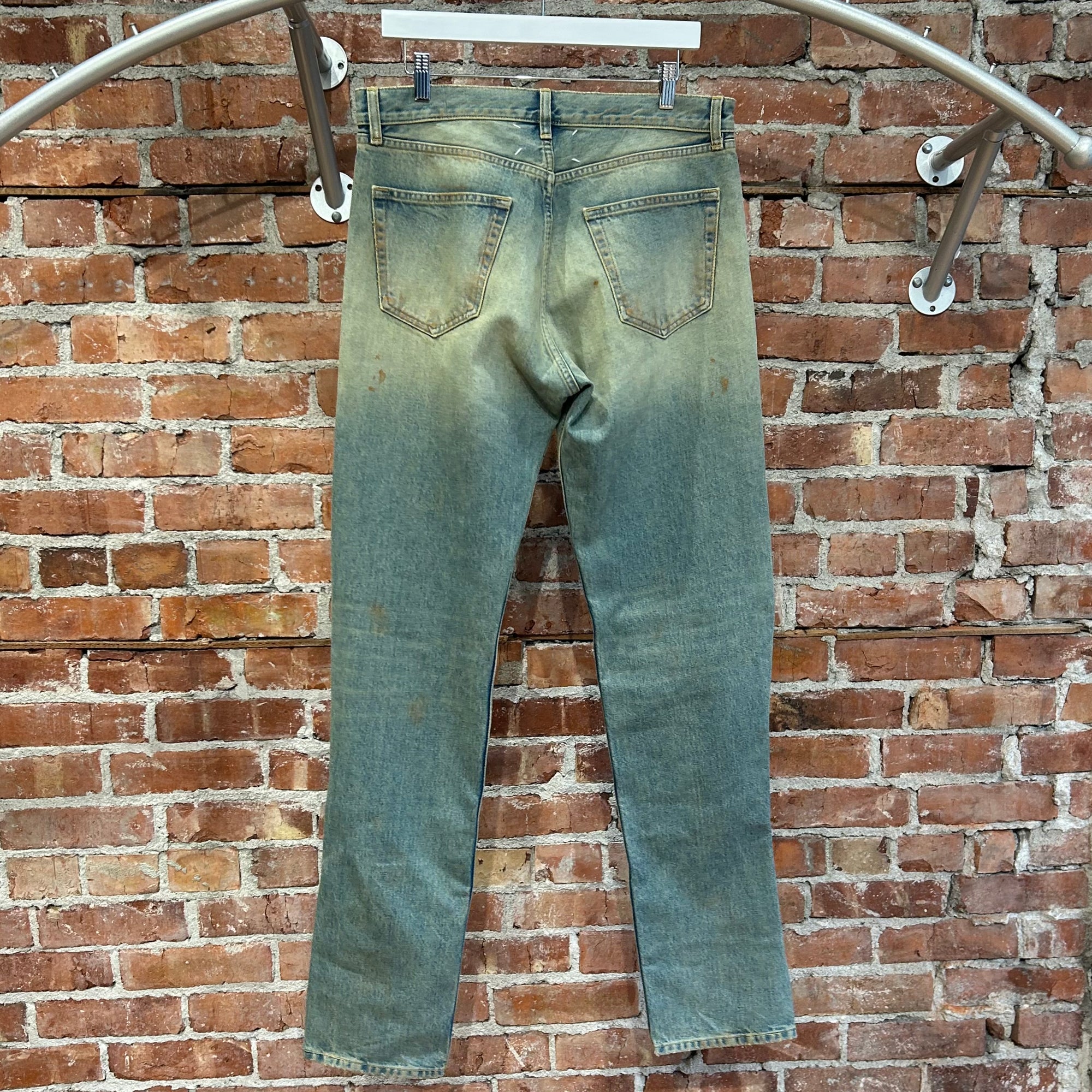 MAISON MARGIELA SLIM FIT DISTRESSED DENIM ‘RUST’