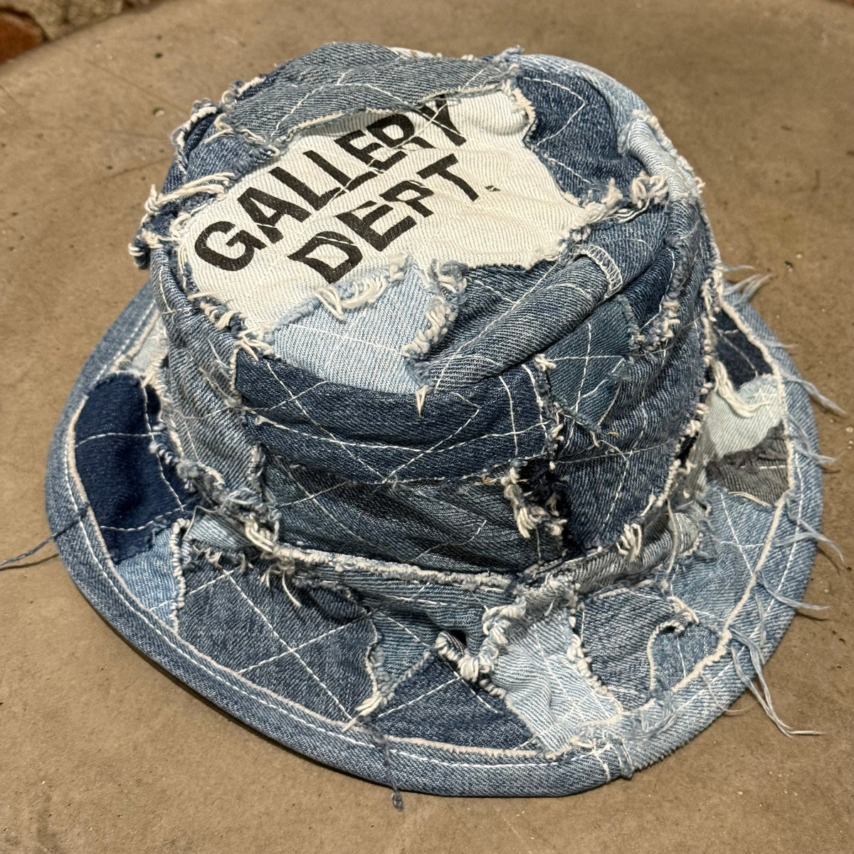 GALLERY DEPT. PATCHWORK DENIM BUCKET HAT ‘BLUE’