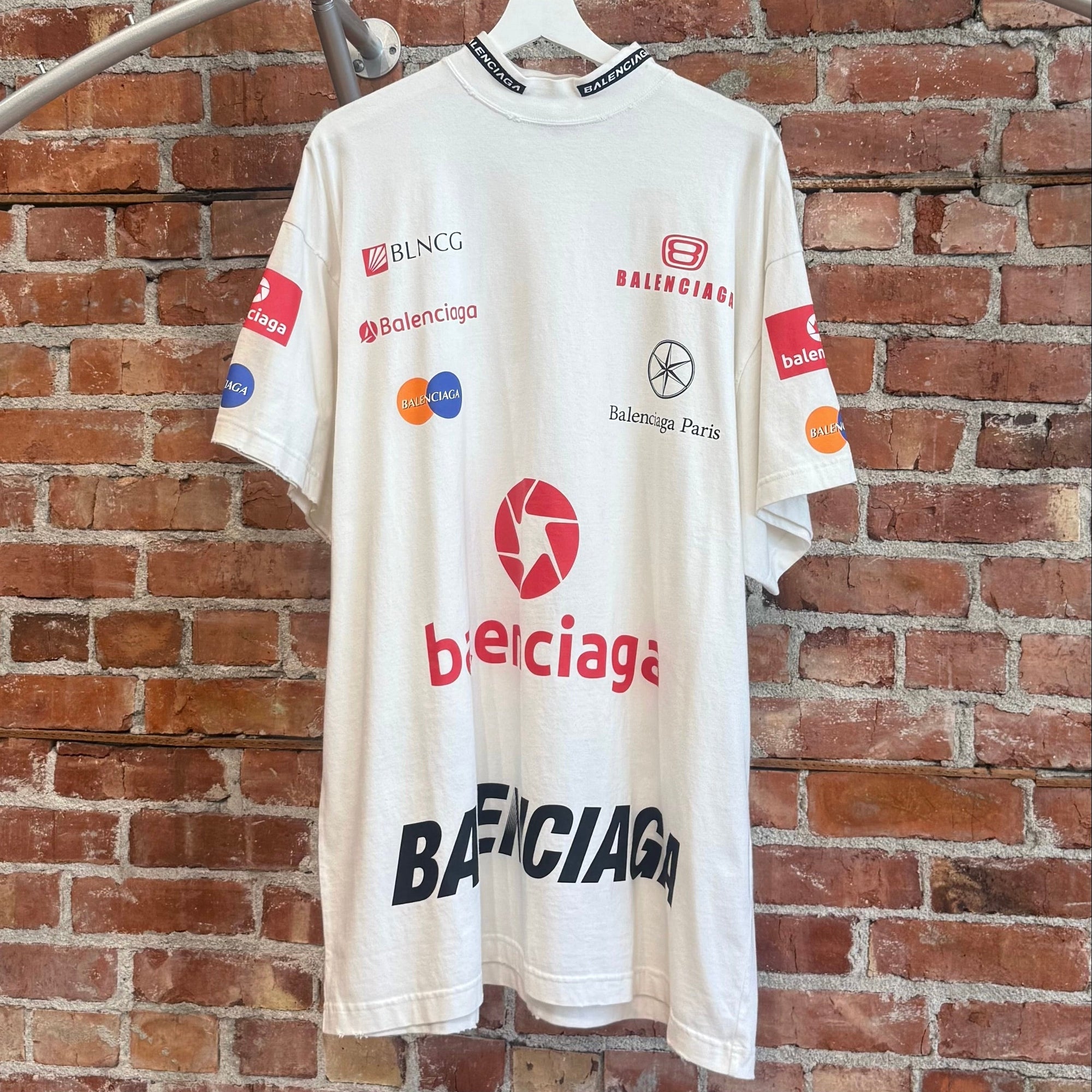 BALENCIAGA FW23 3B TOP LEAGUE RACING LOGO TEE ‘WHITE’