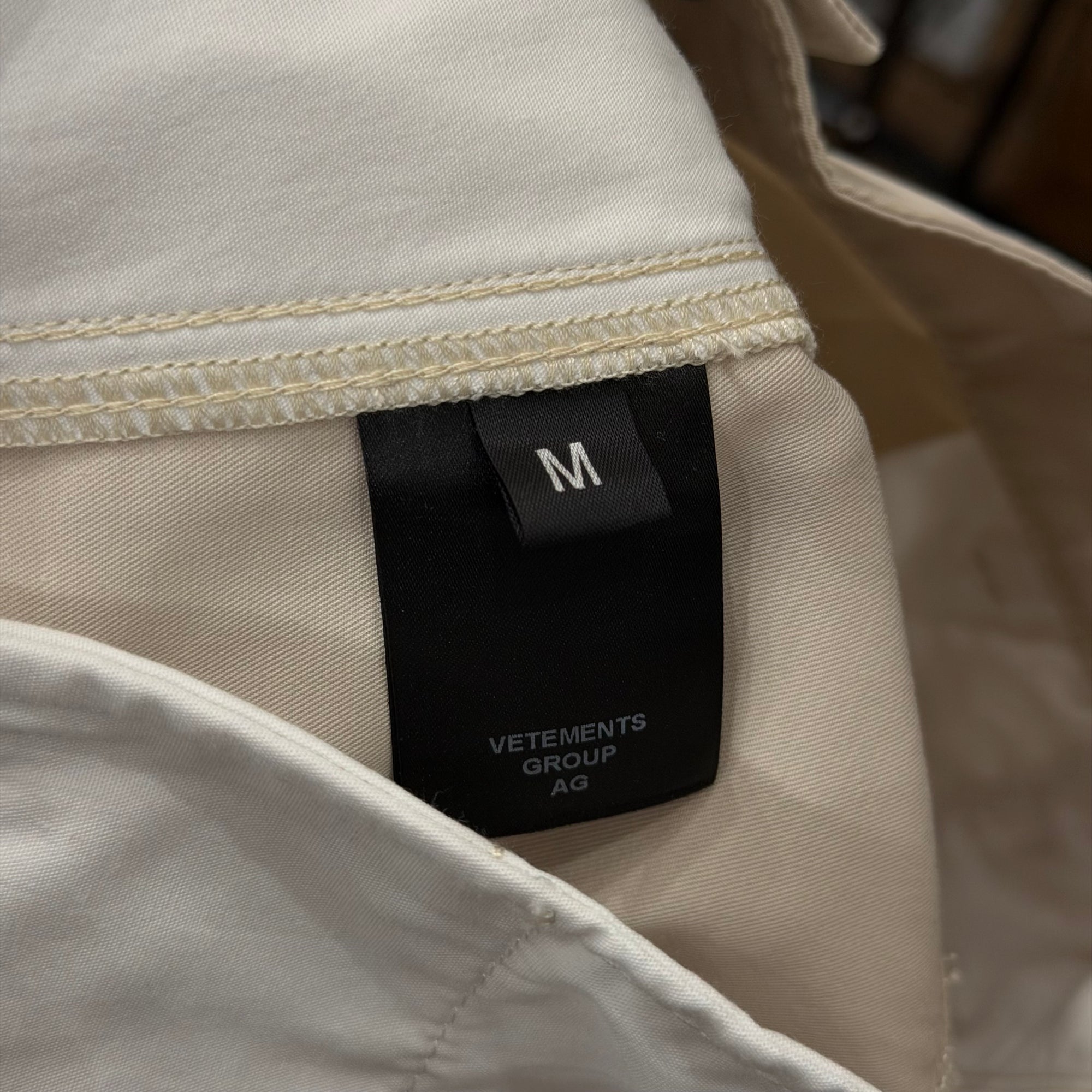 VETEMENTS SS25 CARGO SHORTS ‘WHITE’