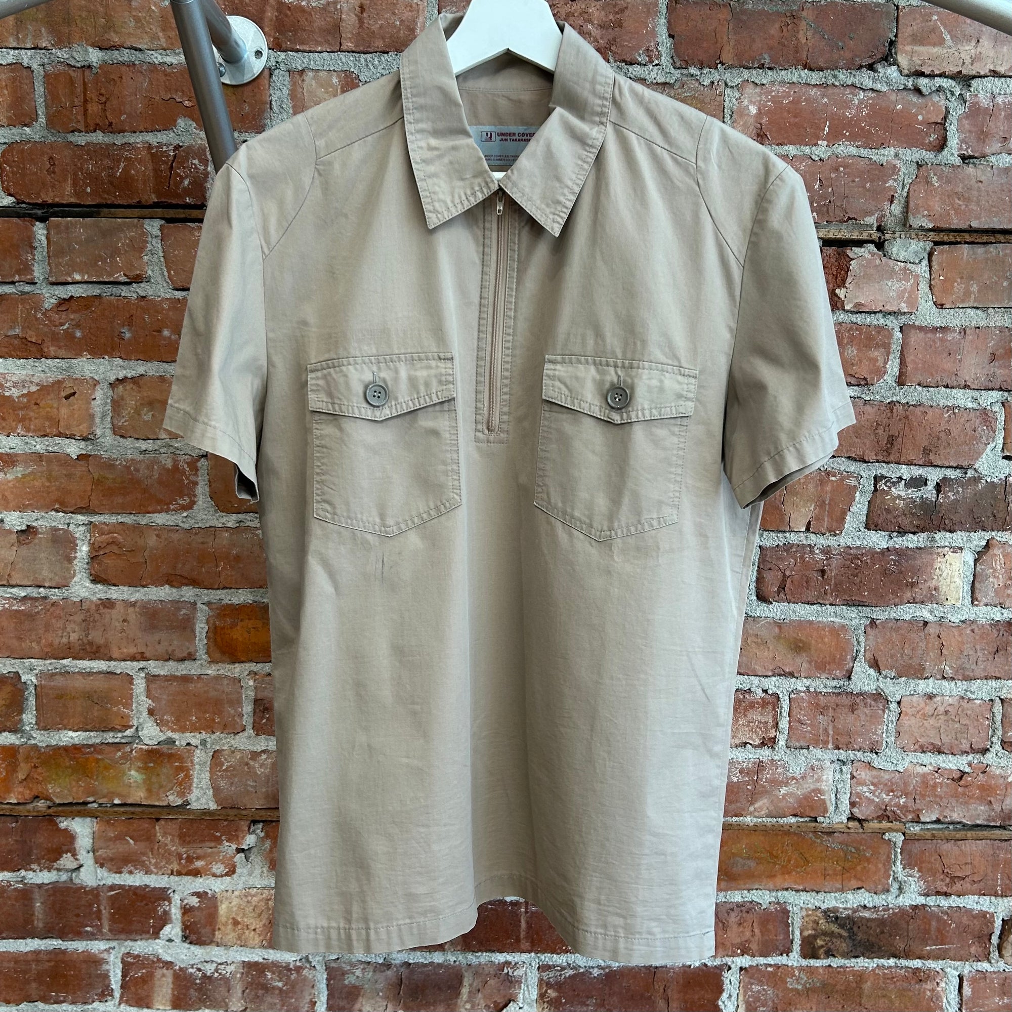 UNDERCOVER SS99 RELIEF WORKING CLASS GROUPIE SHIRT ‘TAN’