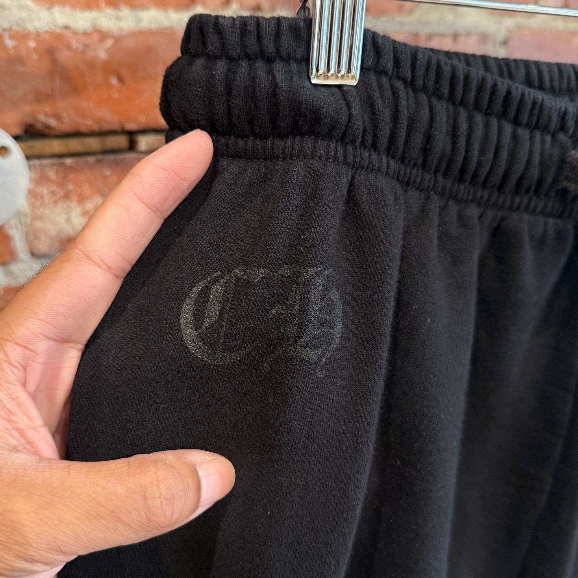 CHROME HEARTS SCRIPT LOGO SWEATPANTS ‘BLACK’