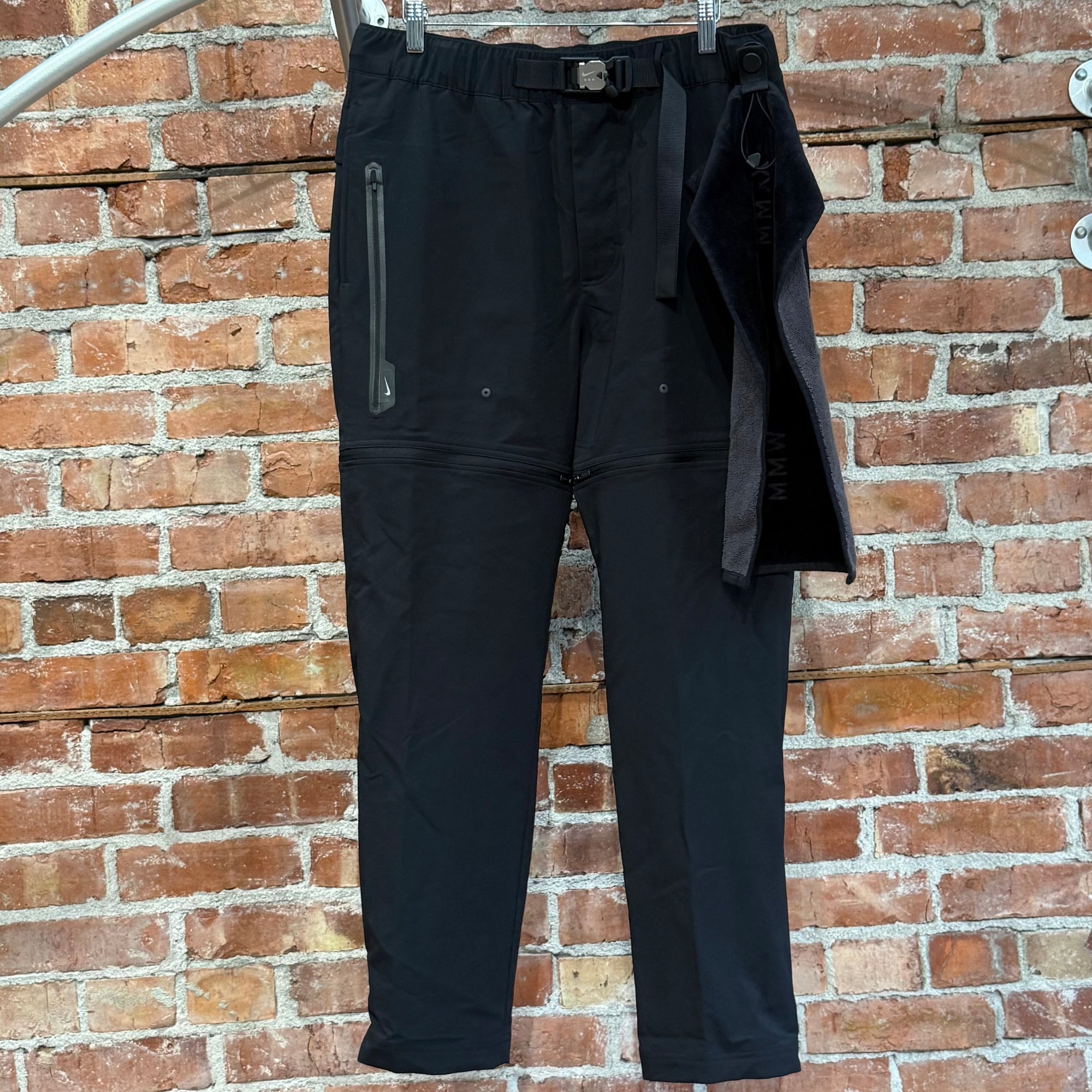 MMW X NIKE CONVERTIBLE TECHWEAR PANTS ‘BLACK’