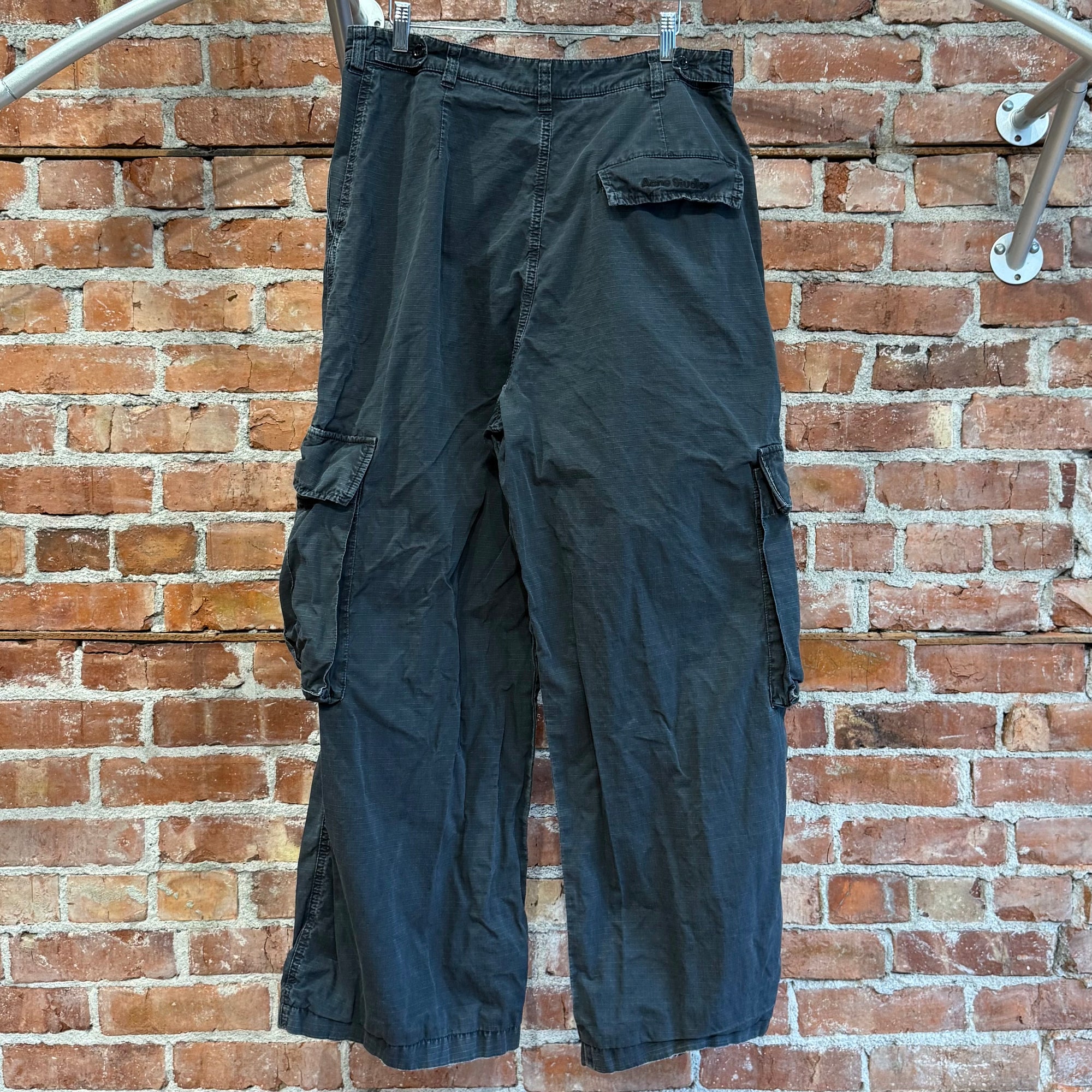 ACNE STUDIOS BAGGY WIDE CARGO PANTS ‘WASHED BLACK’