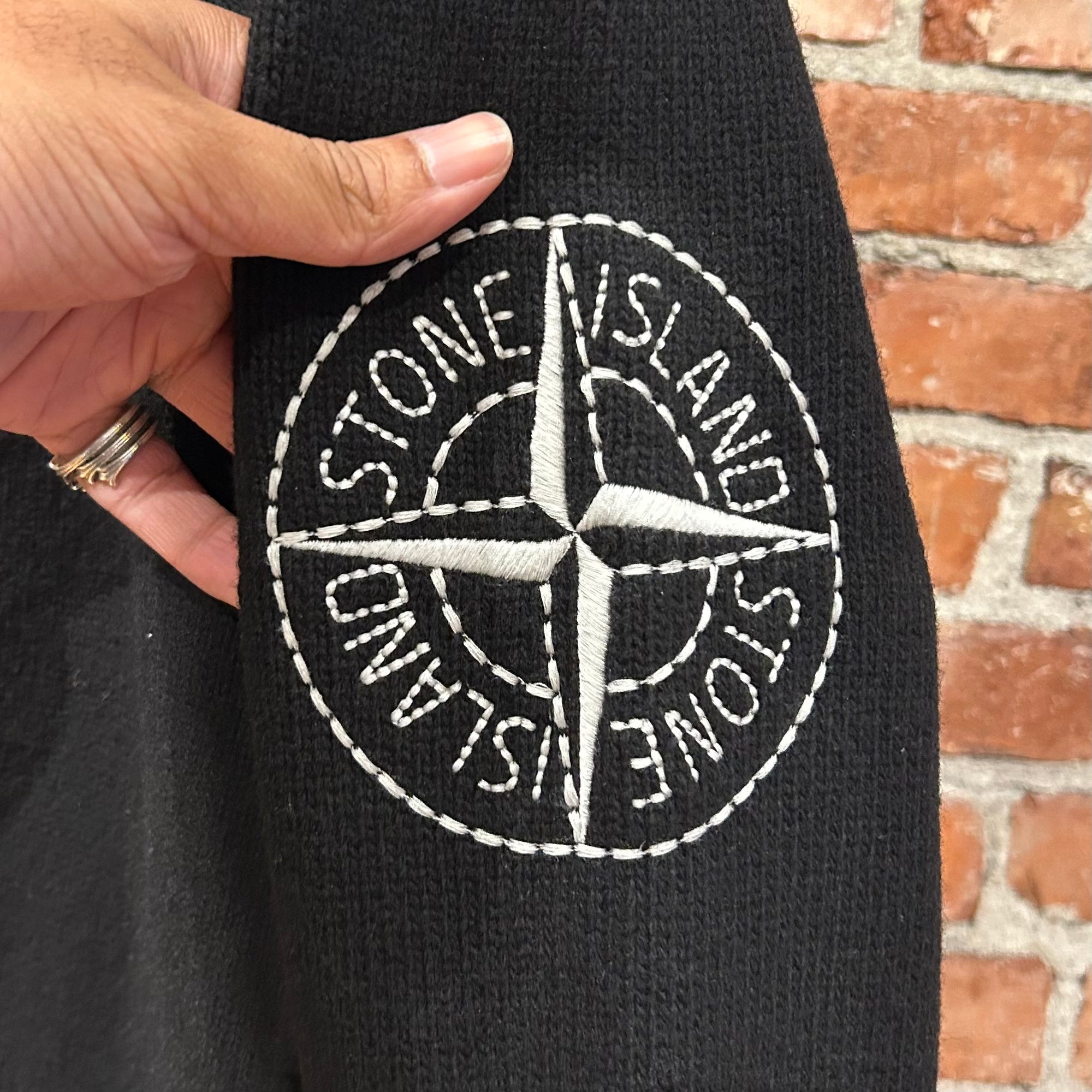 STONE ISLAND KNIT CARDIGAN ‘BLACK’
