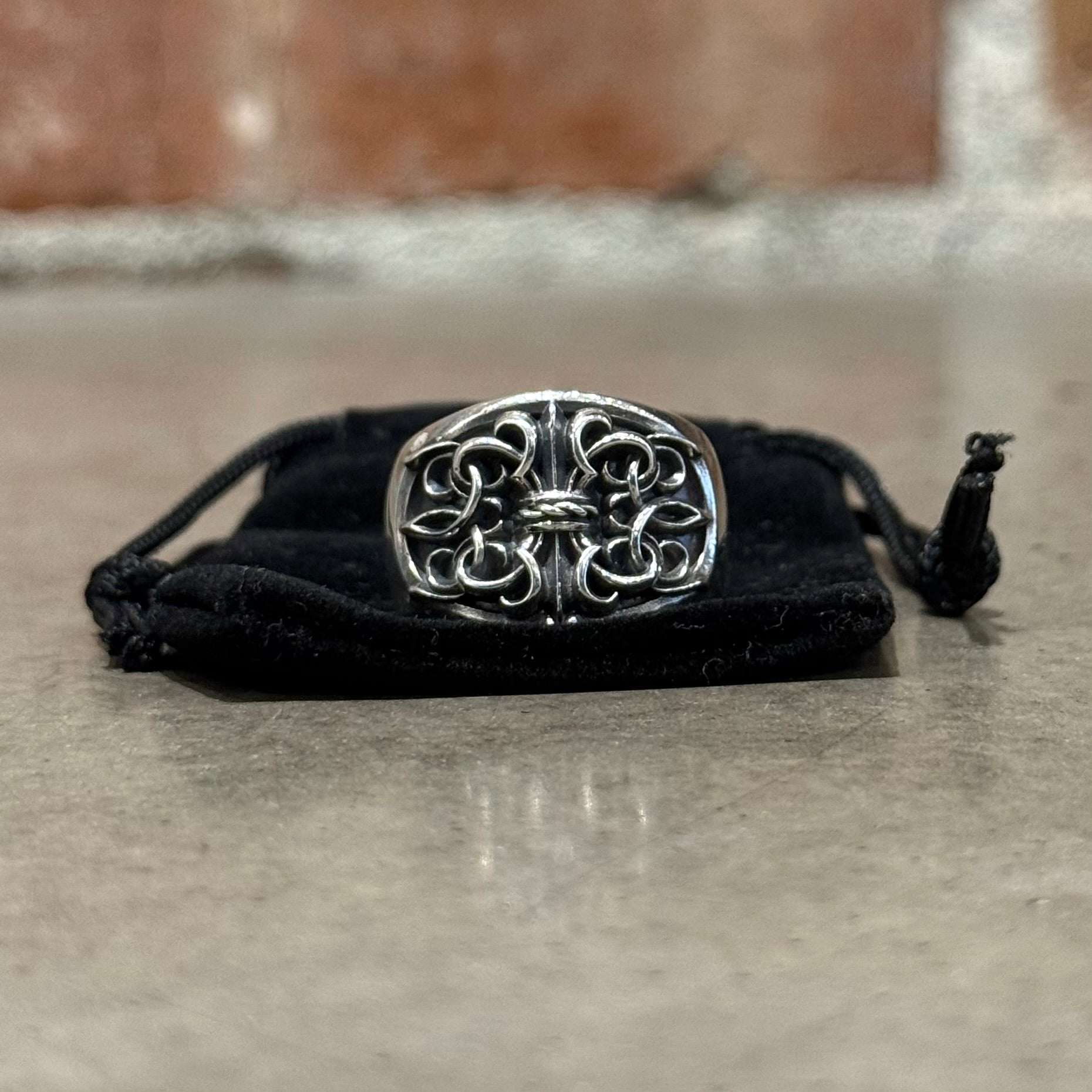 DEAL DESIGN MID GATE RING 'SILVER'