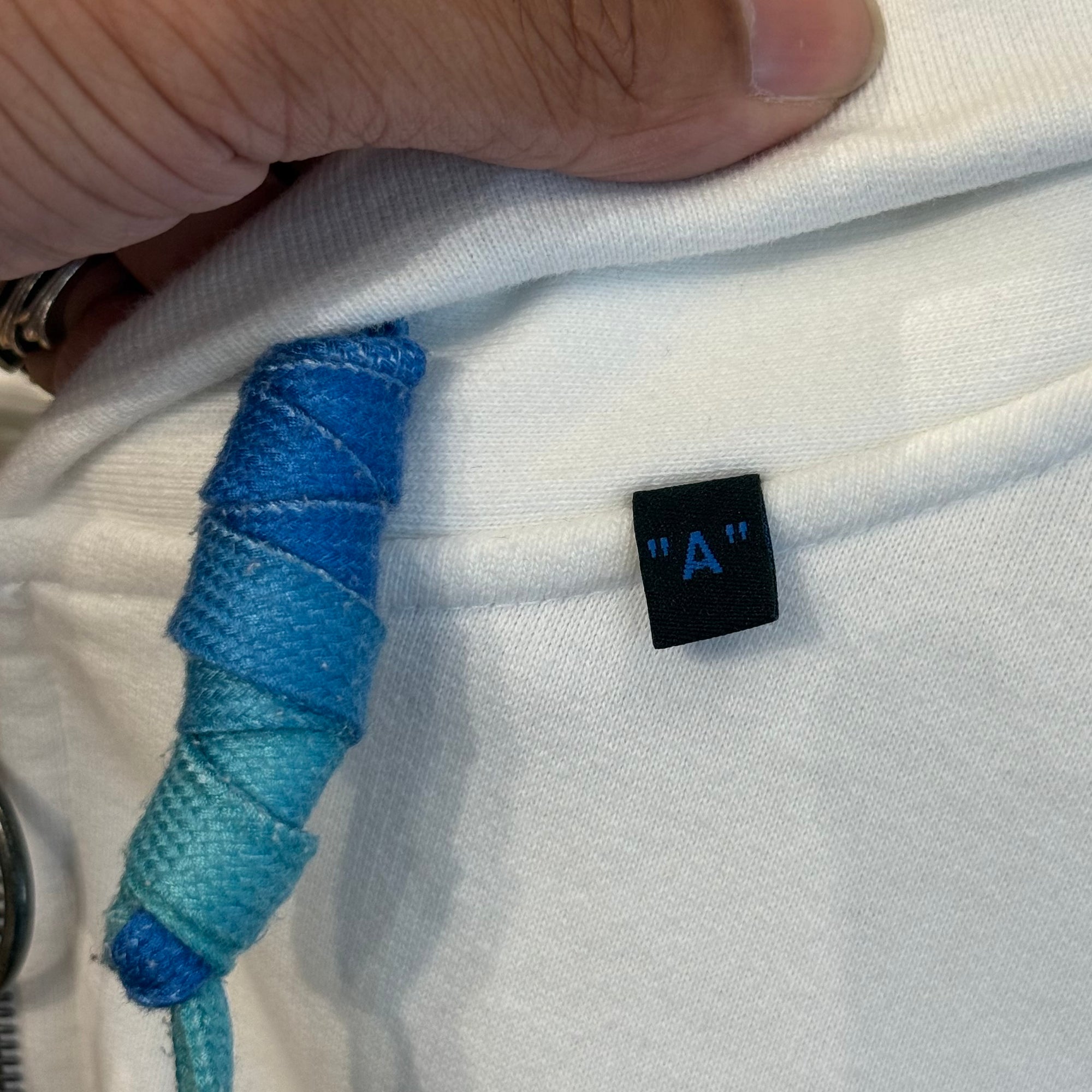 OFF-WHITE ABSTRACT ARROWS ZIP HOODIE ‘WHITE’