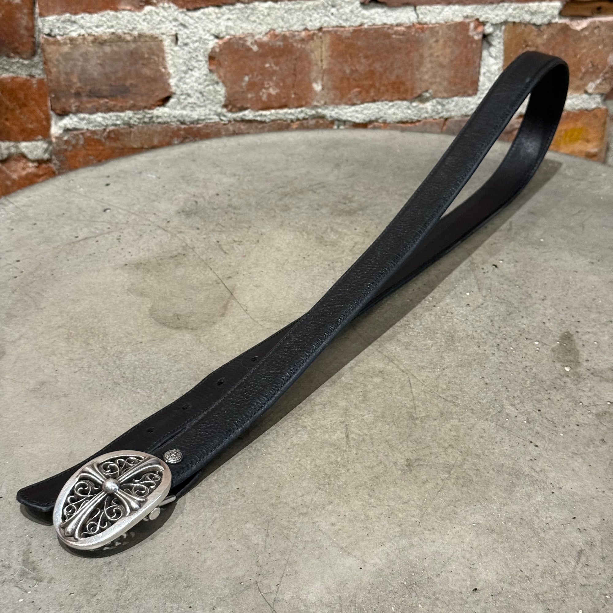 CHROME HEARTS OVAL 1" CROSS BUCKLE + 1" BELT STRAP ‘BLACK’