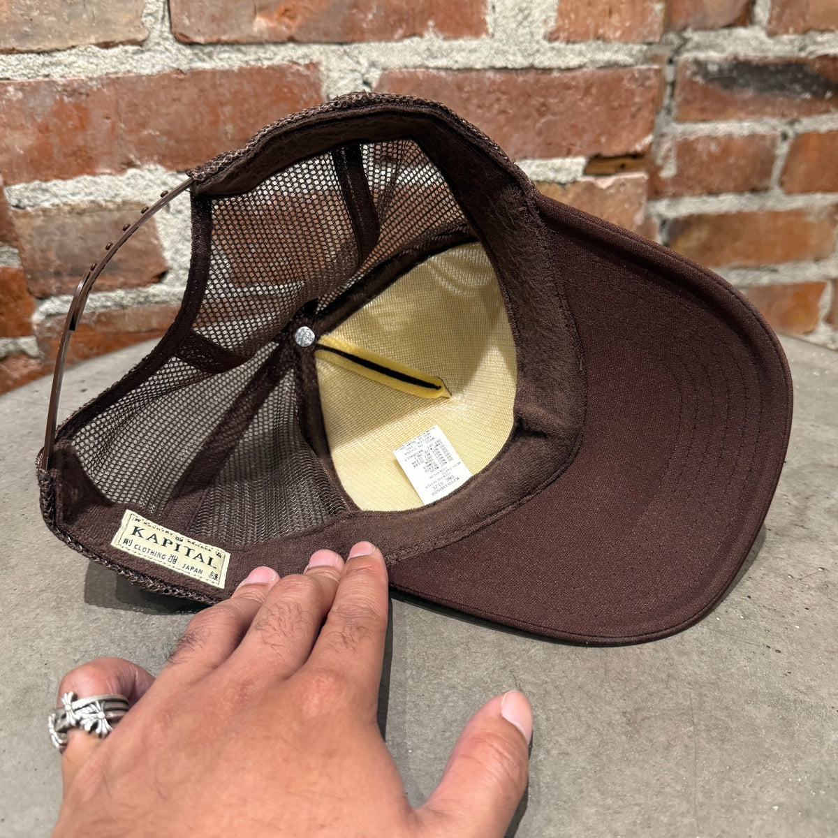 KAPITAL ALL I WANT IS WASHING DENIM TRUCKER HAT ‘BROWN’