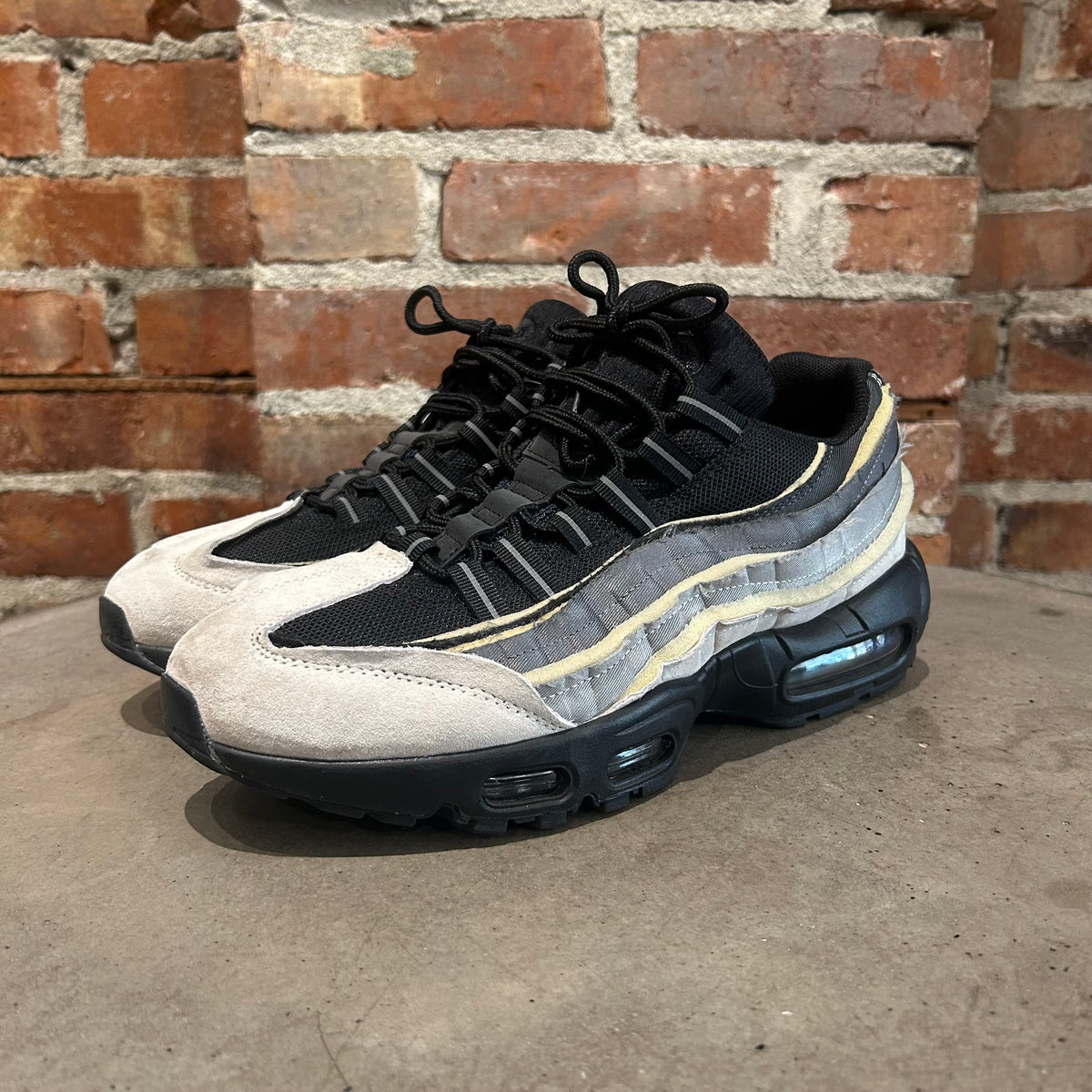 COMME DES GARCONS X NIKE AIR MAX 95 SNEAKERS ‘BLACK/GRAY’
