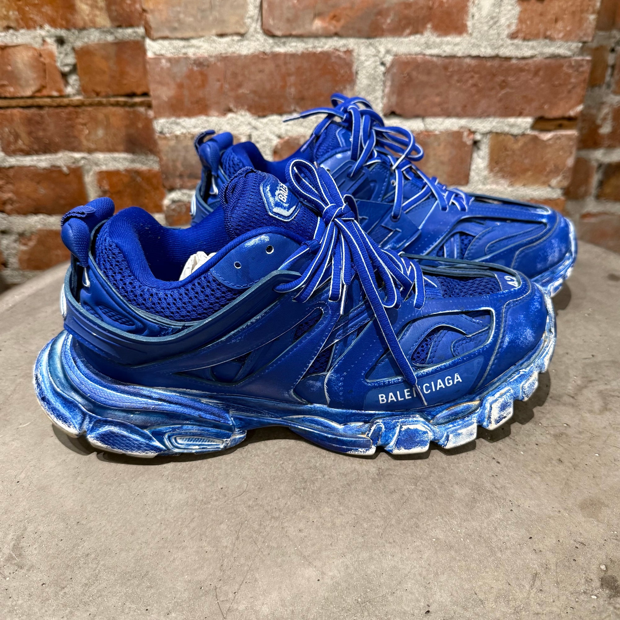 BALENCIAGA TRACK RUNNER SNEAKER ‘BLUE’