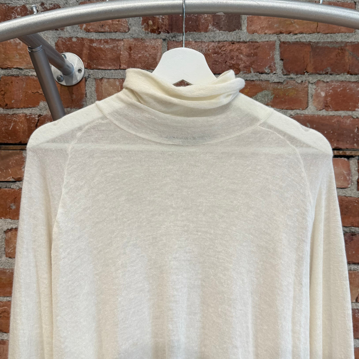 HAIDER ACKERMANN TURTLENECK KNIT ‘CREAM’