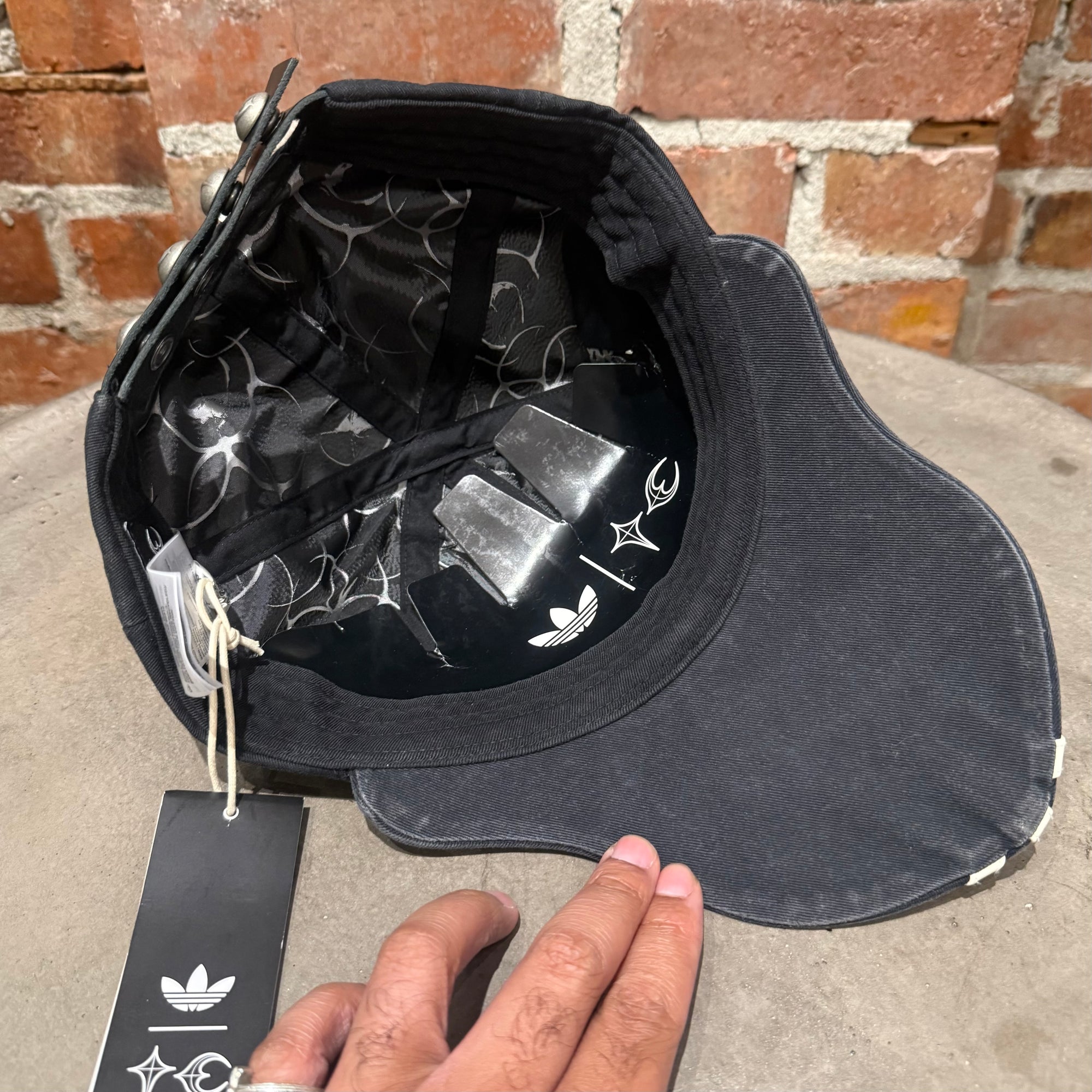 THUG CLUB X ADIDAS SWORD CAP ‘BLACK’