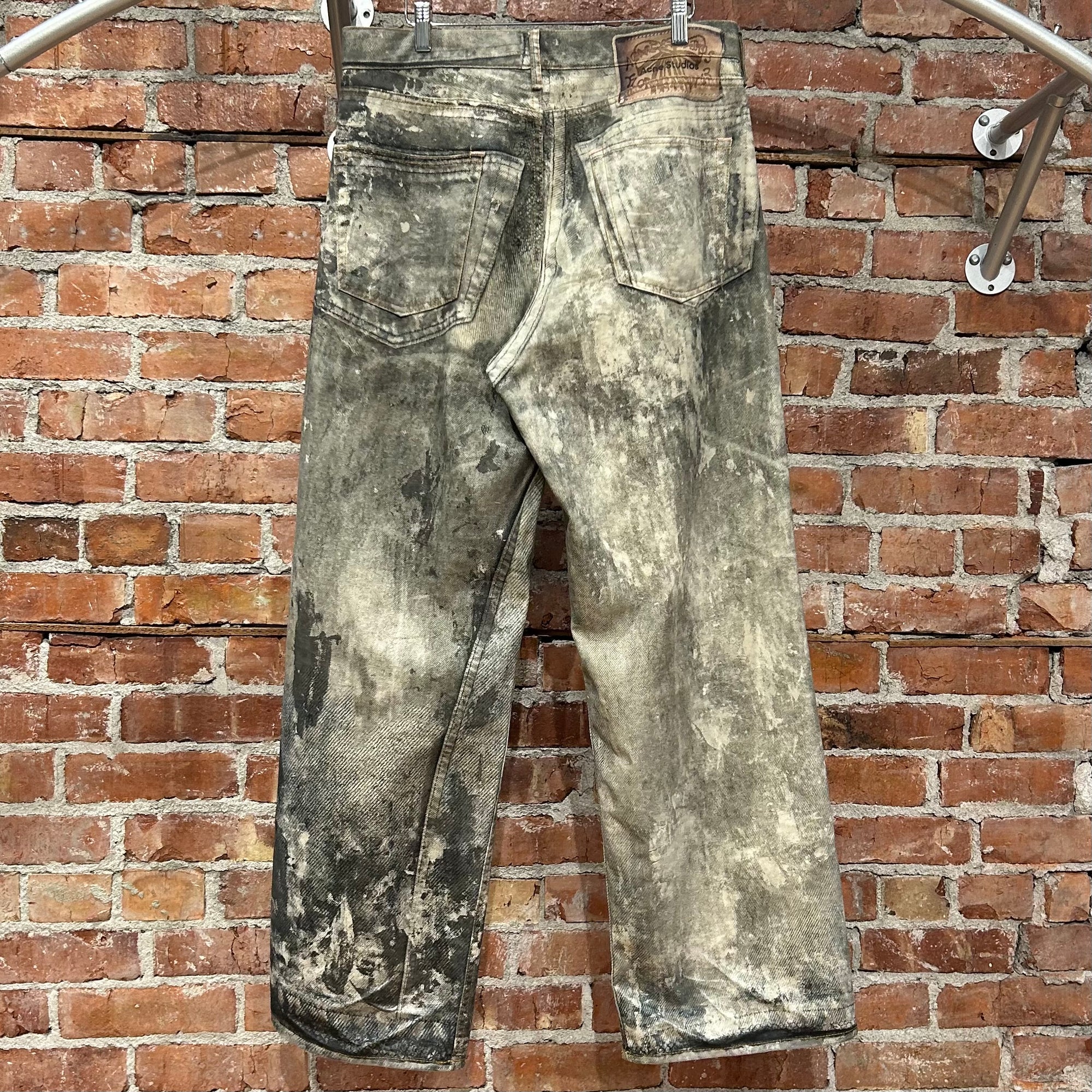 ACNE STUDIOS 1981 TROMPE SPLATTER DENIM ‘STONE’