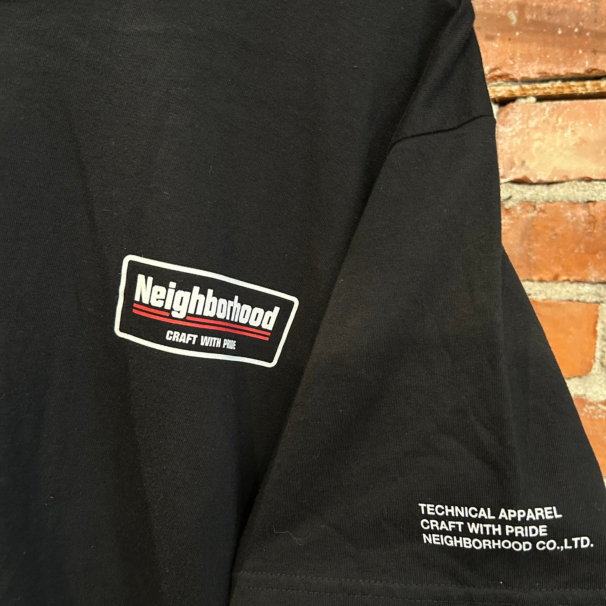 NEIGHBORHOOD CRAFT WITH PRIDE BOX LOGO TEE ‘BLACK’