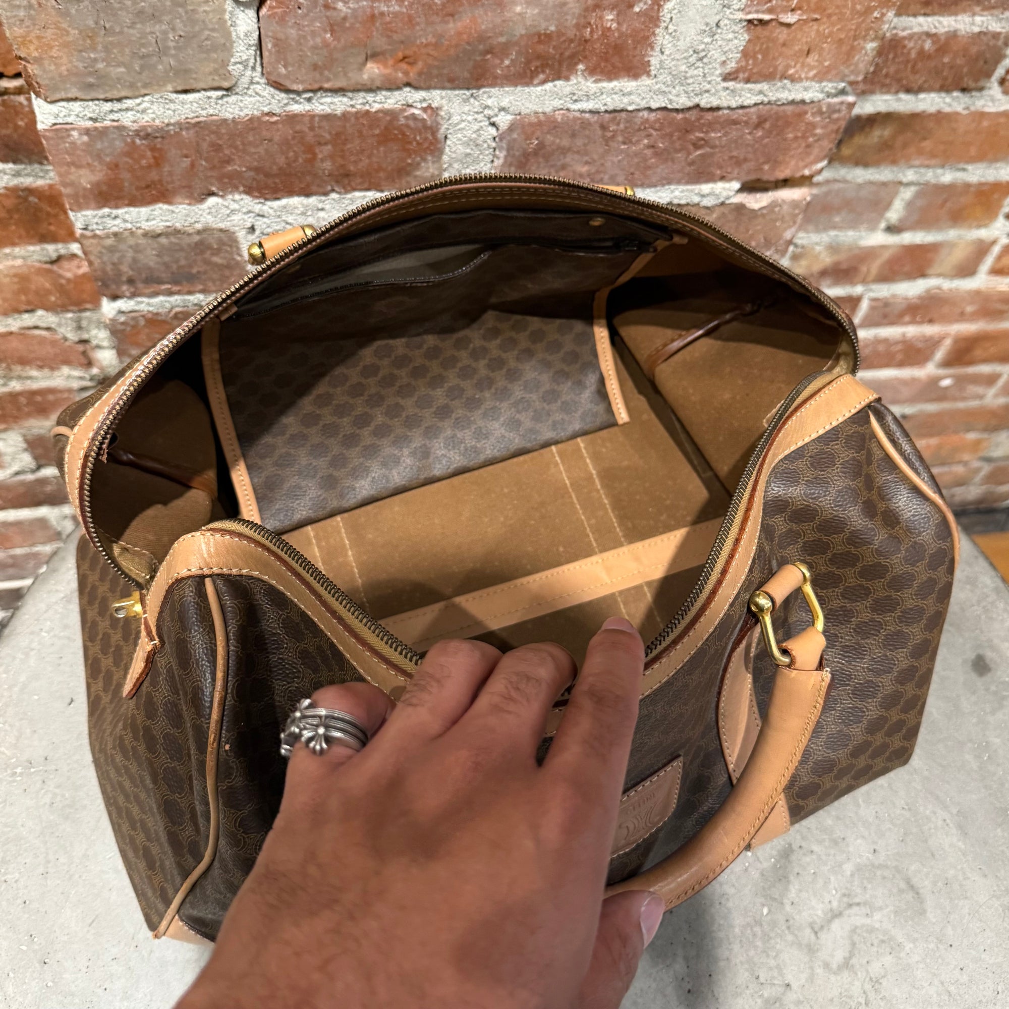 CELINE MINI DUFFLE BAG ‘MAPLE’