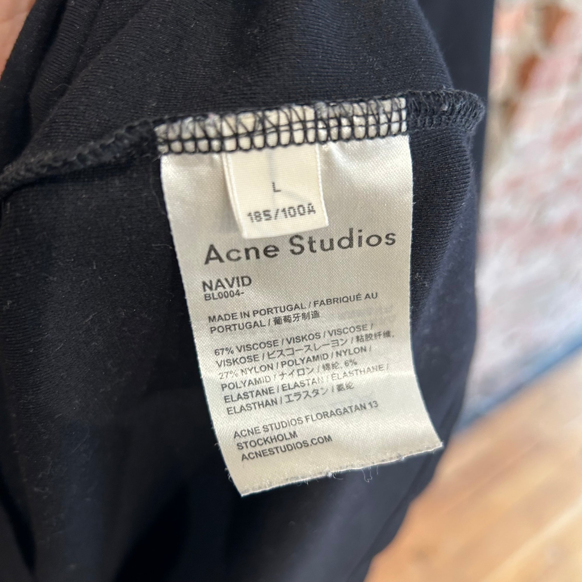ACNE STUDIOS COLLAR PRINT TEE ‘BLACK’