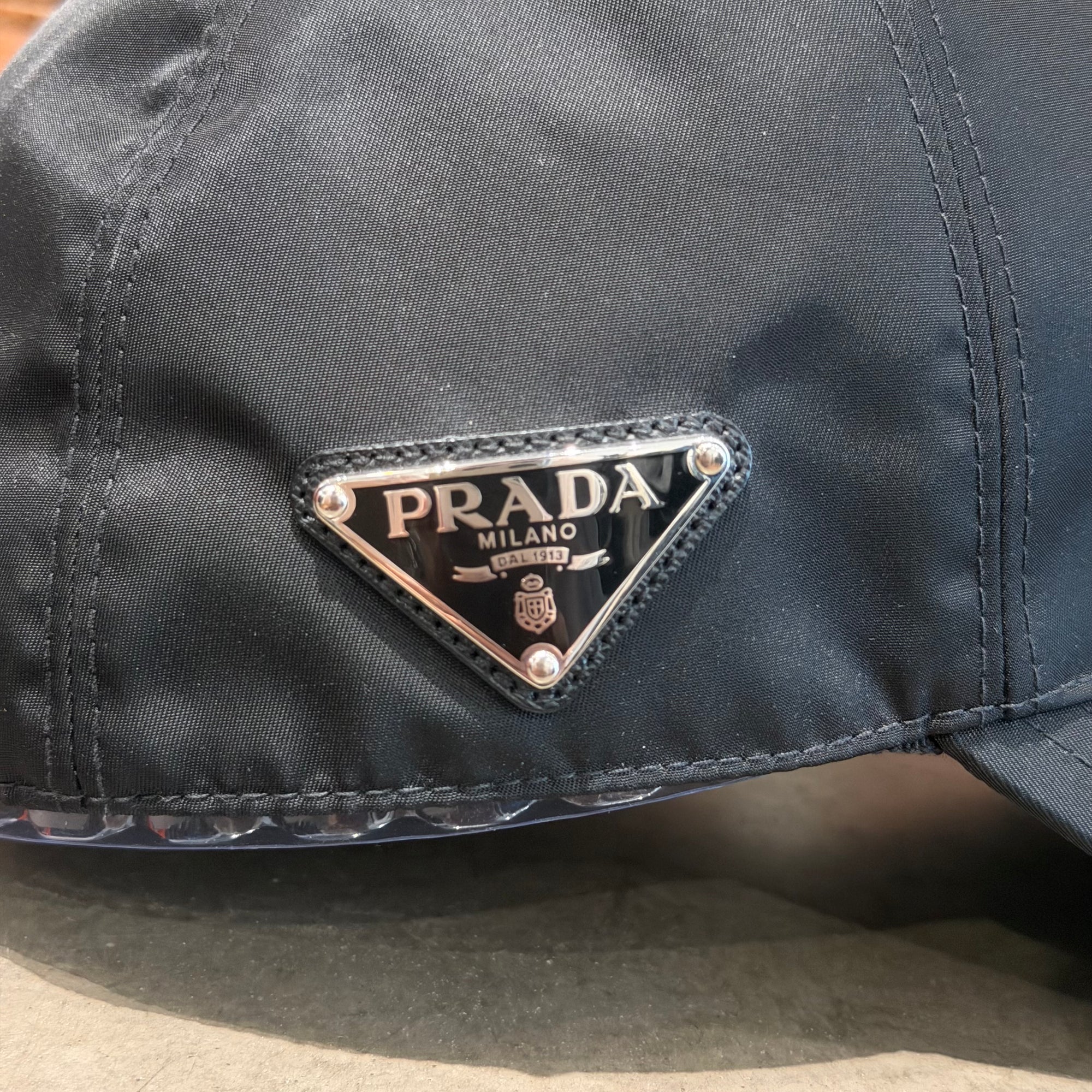 PRADA RE-NYLON BADGE BASEBALL CAP ‘BLACK’