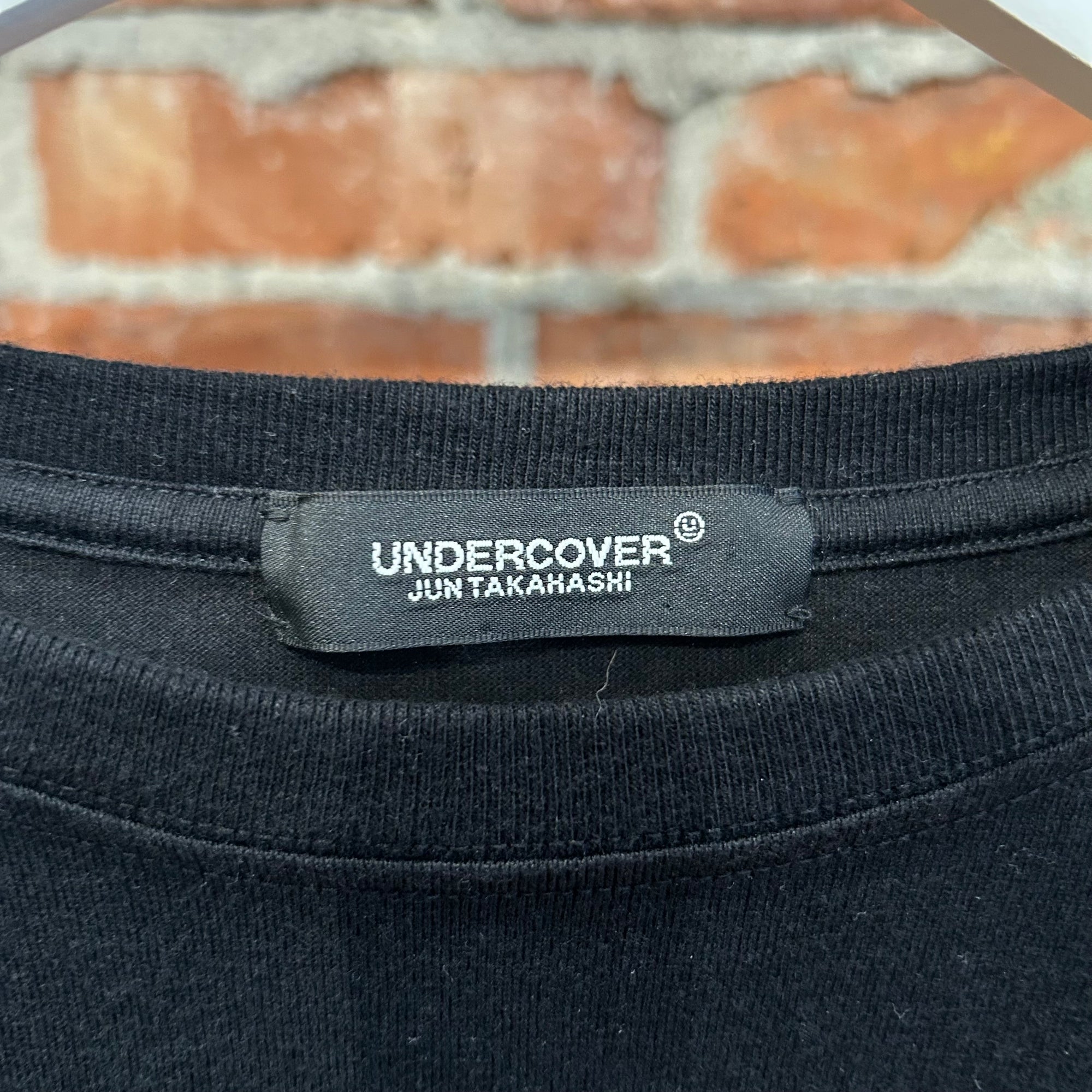 UNDERCOVER AW24 TWIN PEAKS PHOTO PATCH TEE ‘BLACK’