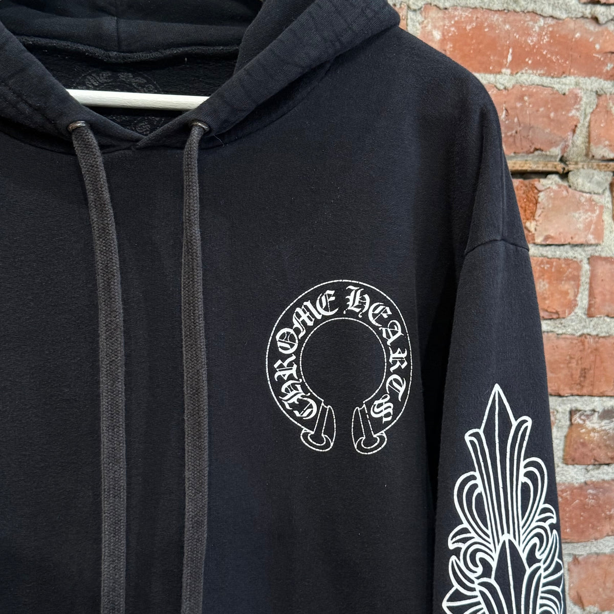 CHROME HEARTS SUNFADED HORSESHOE FLORAL PULLOVER HOODIE ‘BLACK’