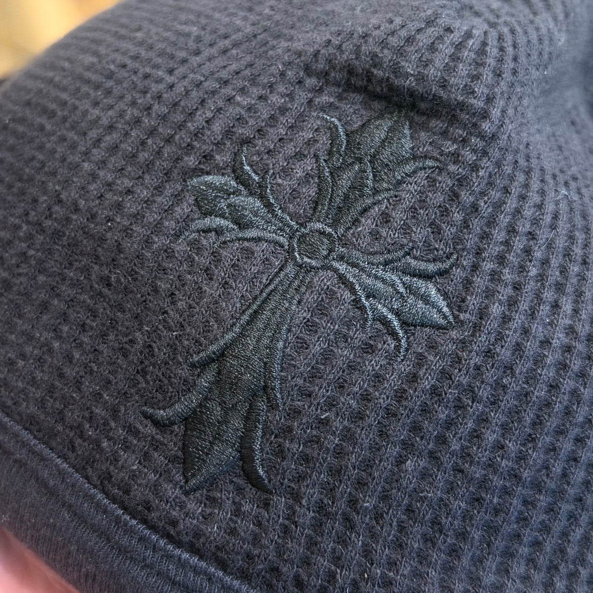 CHROME HEARTS TONAL CROSS SKULL CAP BEANIE ‘BLACK’