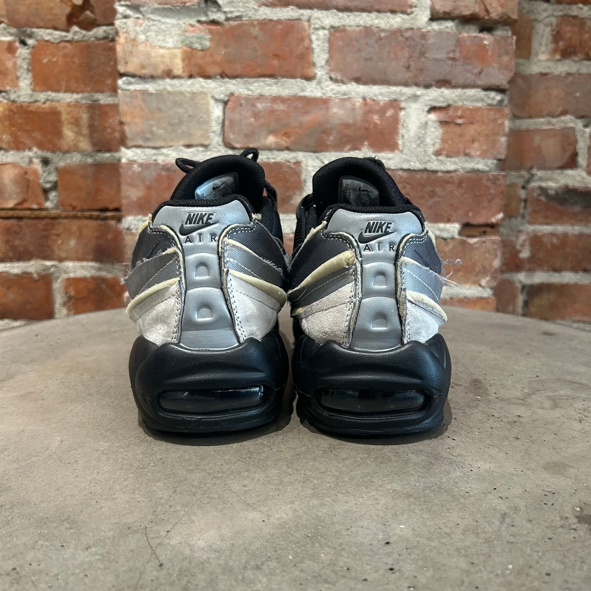 COMME DES GARCONS X NIKE AIR MAX 95 SNEAKERS ‘BLACK/GRAY’