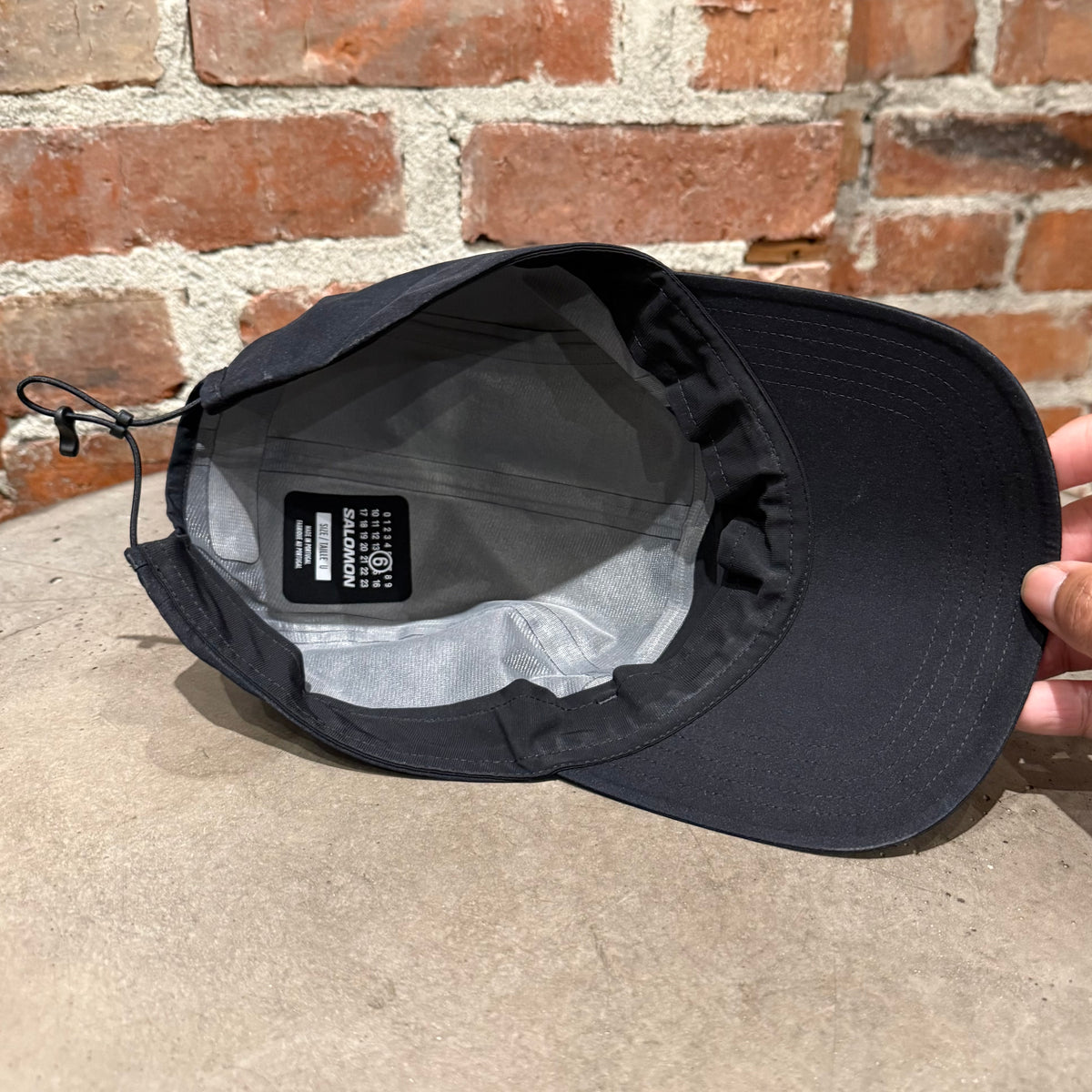 MARGIELA MM6 X SALOMON HAT ‘BLACK’