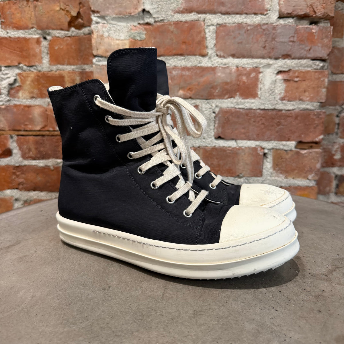 RICK OWENS DRKSDHW HIGH TOP RAMONE SNEAKERS ‘BLACK’