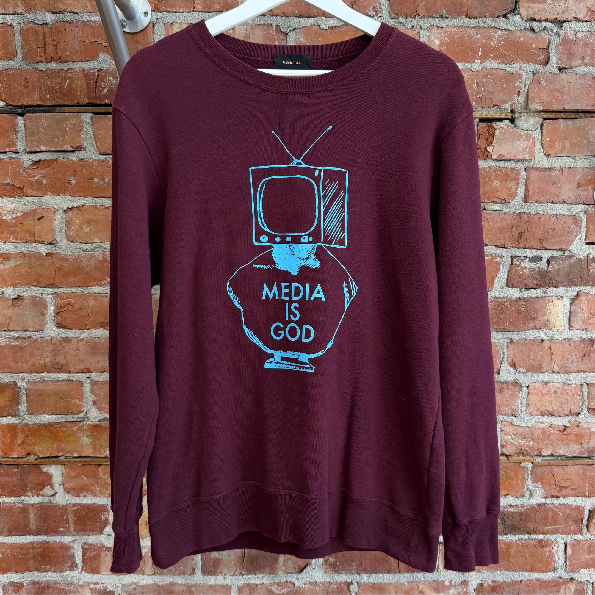 UNDERCOVER AW17 "BRAINWASHED GENERATION" MEDIA IS GOD CREWNECK ‘MAROON’
