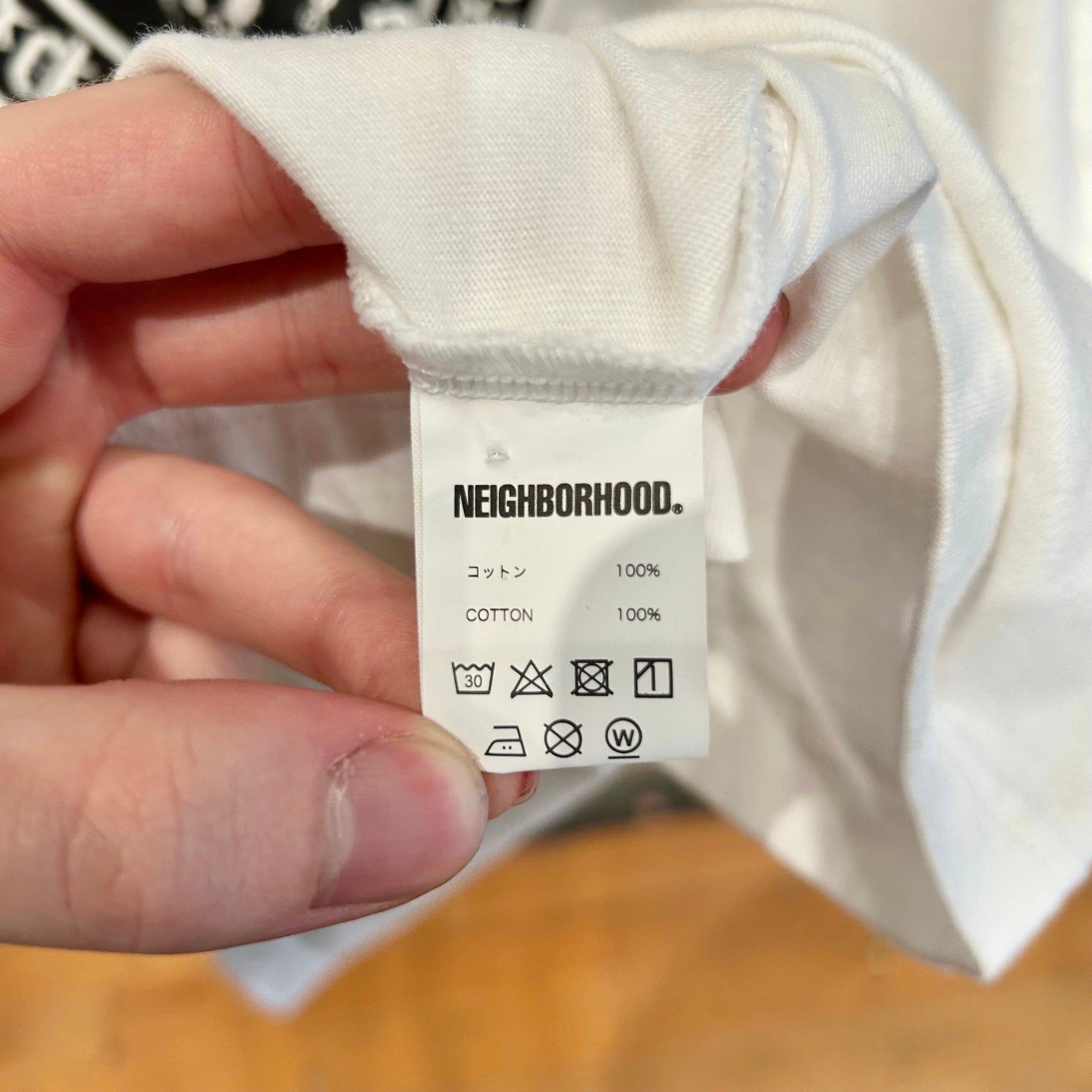 NEIGHBORHOOD PRAYER HANDS TEE ‘WHITE’