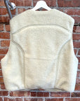 ENTIRE STUDIOS SHERPA FLEECE VEST ‘CREAM’