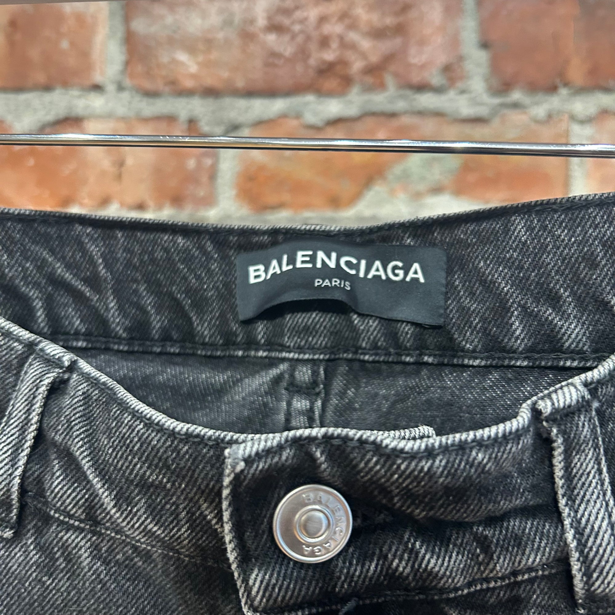BALENCIAGA FW17 DEMNA EVERYDAY DENIM ‘BLACK’